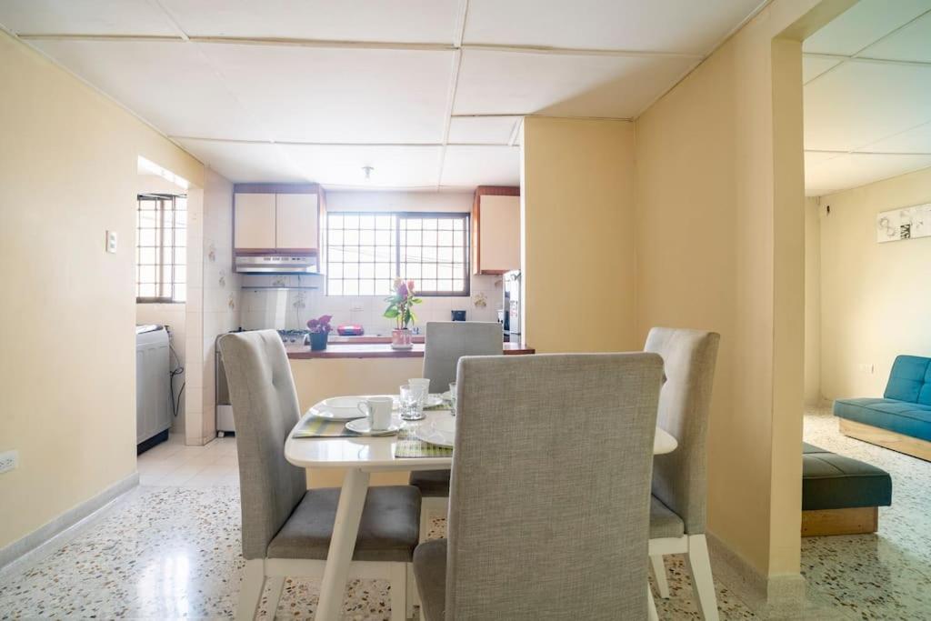 Apartamento cerca CC VIVA Barranquilla