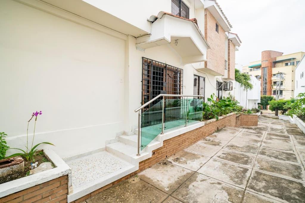 Apartamento cerca CC VIVA Barranquilla