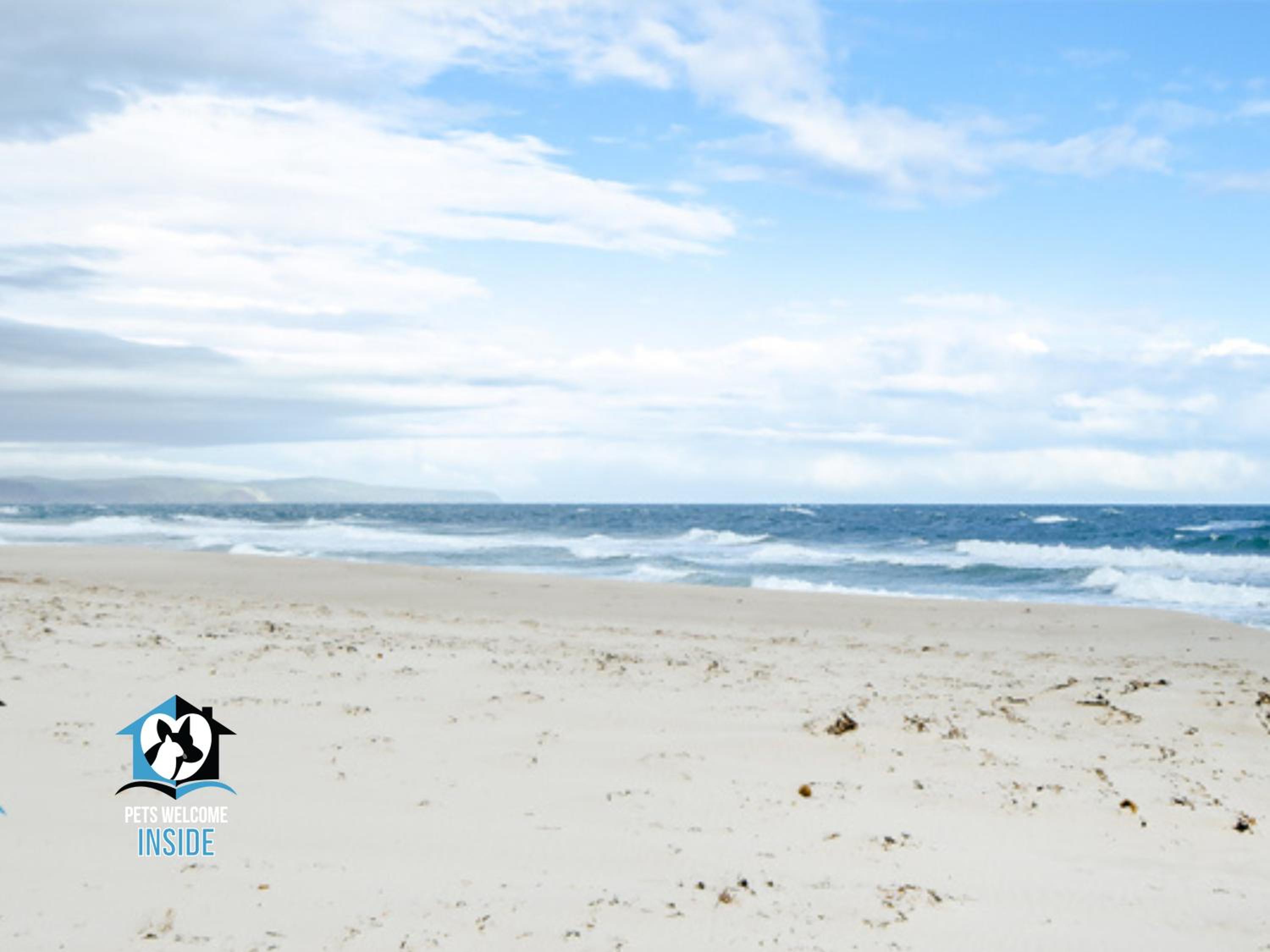 Stunning Views & Renovated Beach Chic