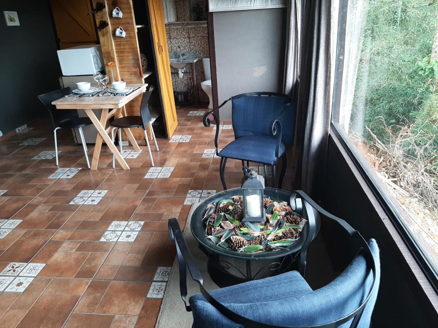 Chalé Pakere Montebello Lumiar - lareira, wi-fi, sauna, piscina - vista incrível - locação do chalé sem prestação de serviços
