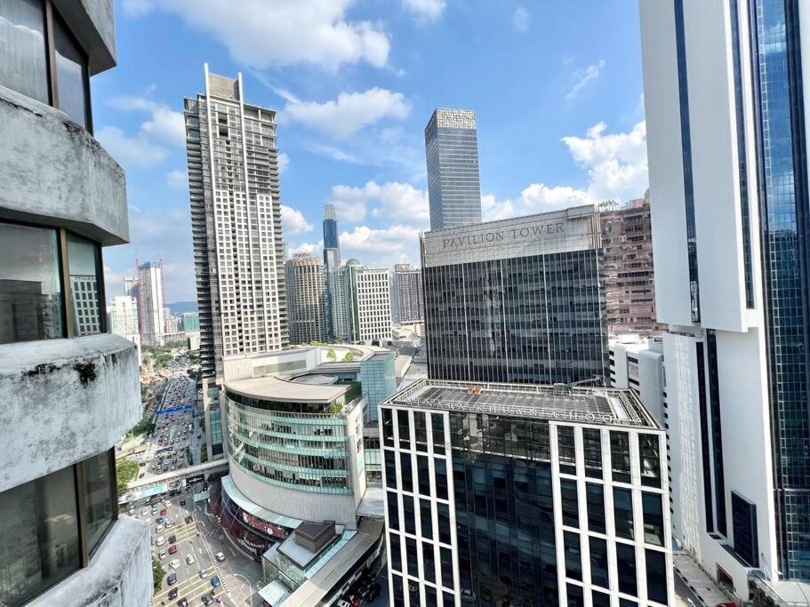 Wisma Cosway near Pavilion KL Dual Key Apartment by Sleepy Bear