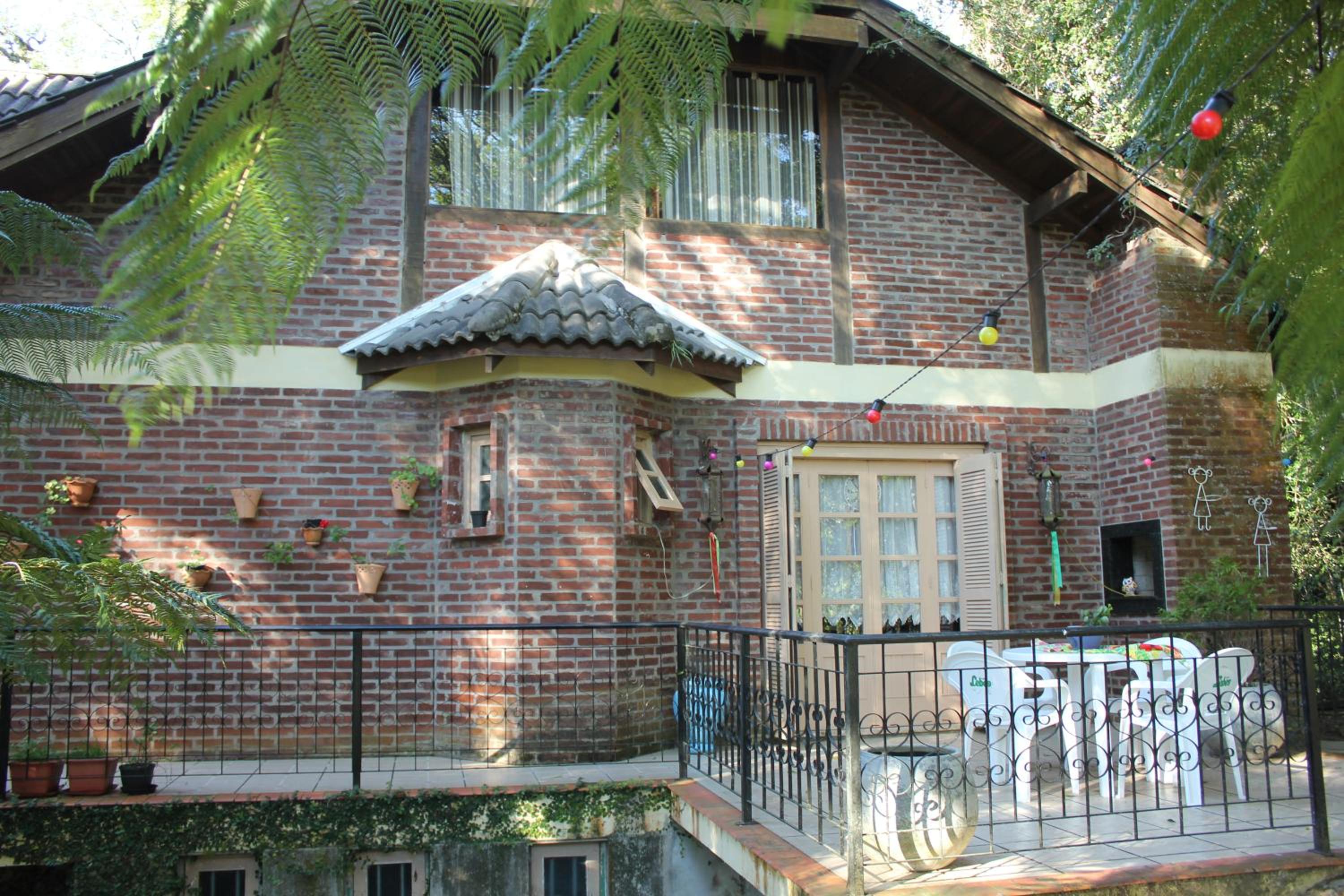 Casa junto ao Lago São Bernardo