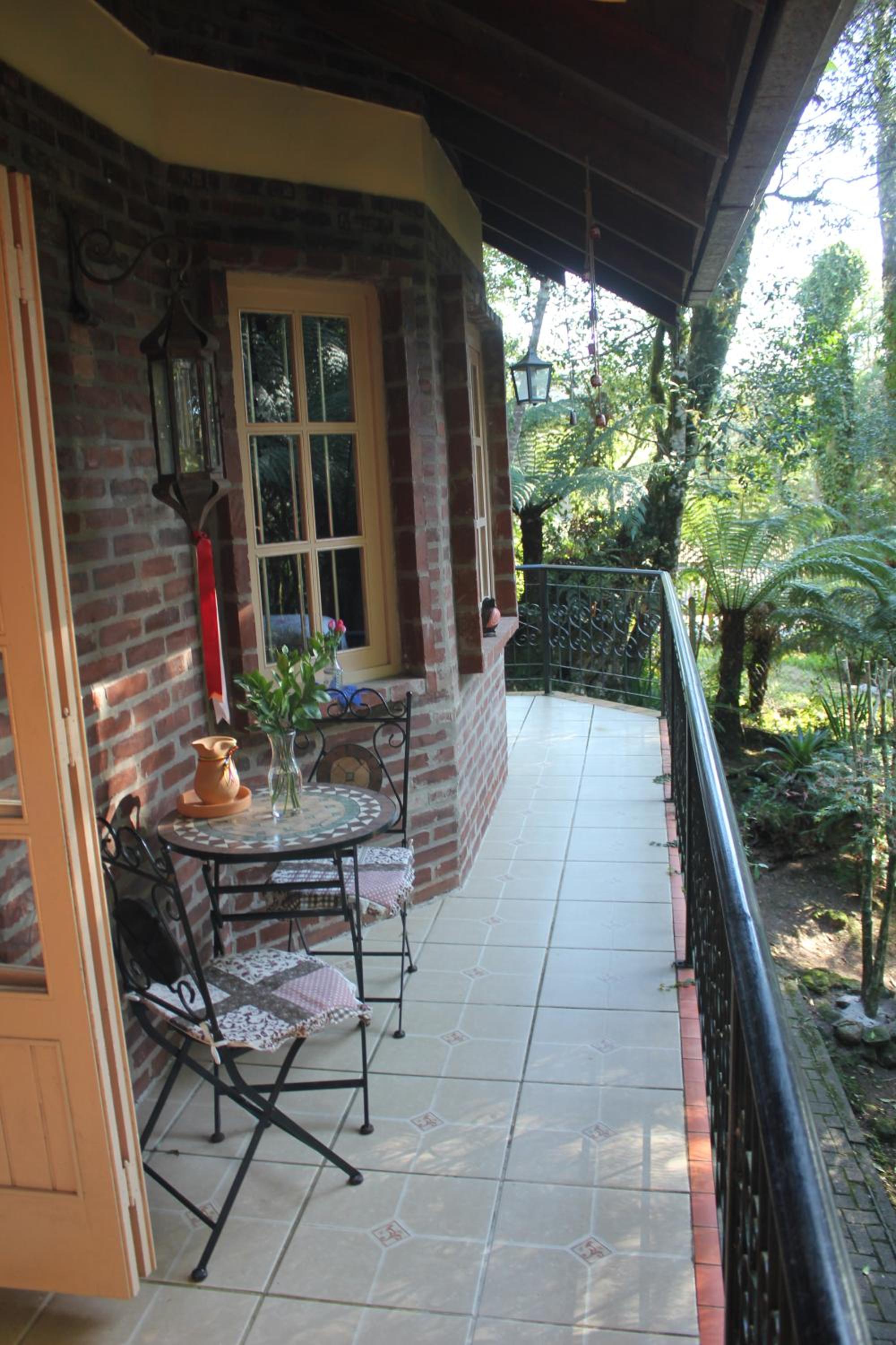 Casa junto ao Lago São Bernardo