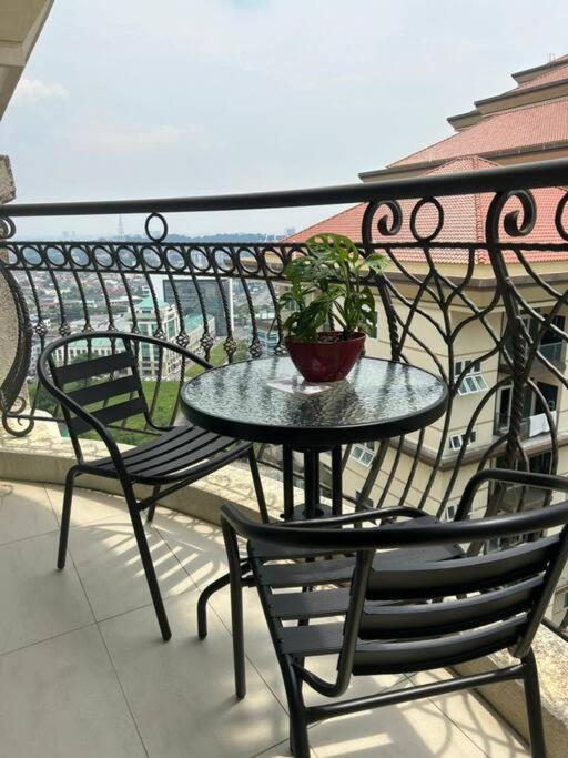 Spacious Home @ Kuching City Ctr