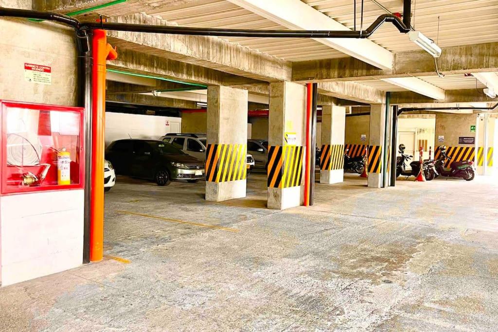Av santander Apartaestudio premium
