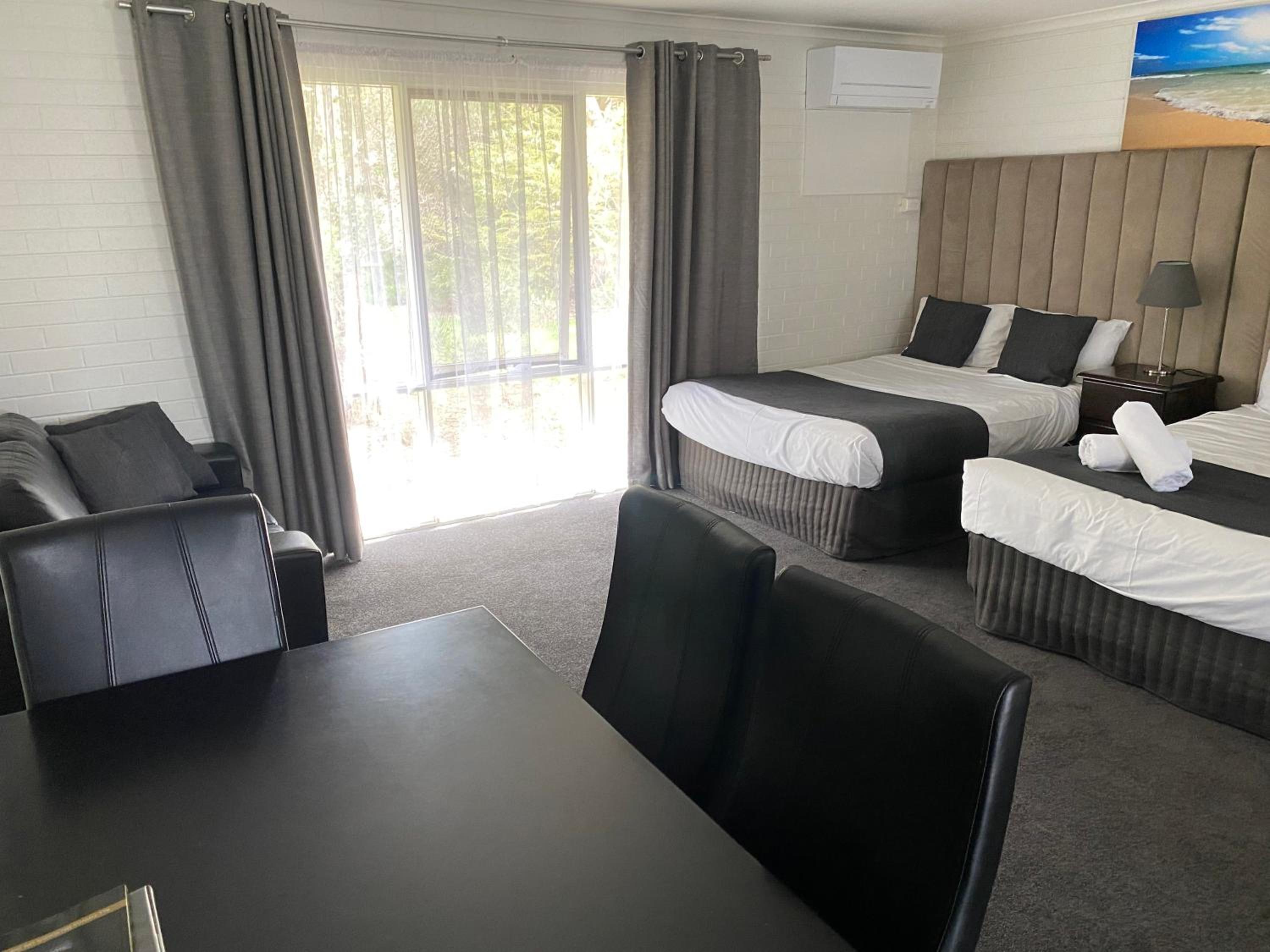 Frankston Motel