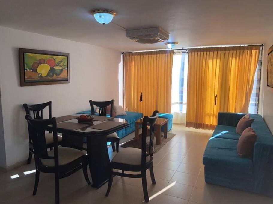 RH06 Riohacha apto con vista mar 7 piso 4 personas