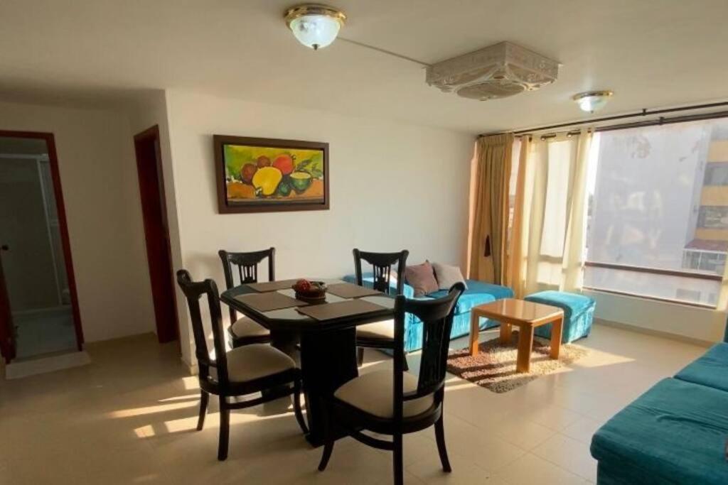 RH06 Riohacha apto con vista mar 7 piso 4 personas