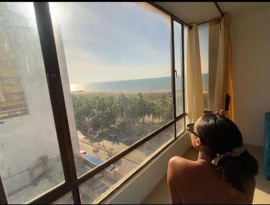 RH06 Riohacha apto con vista mar 7 piso 4 personas