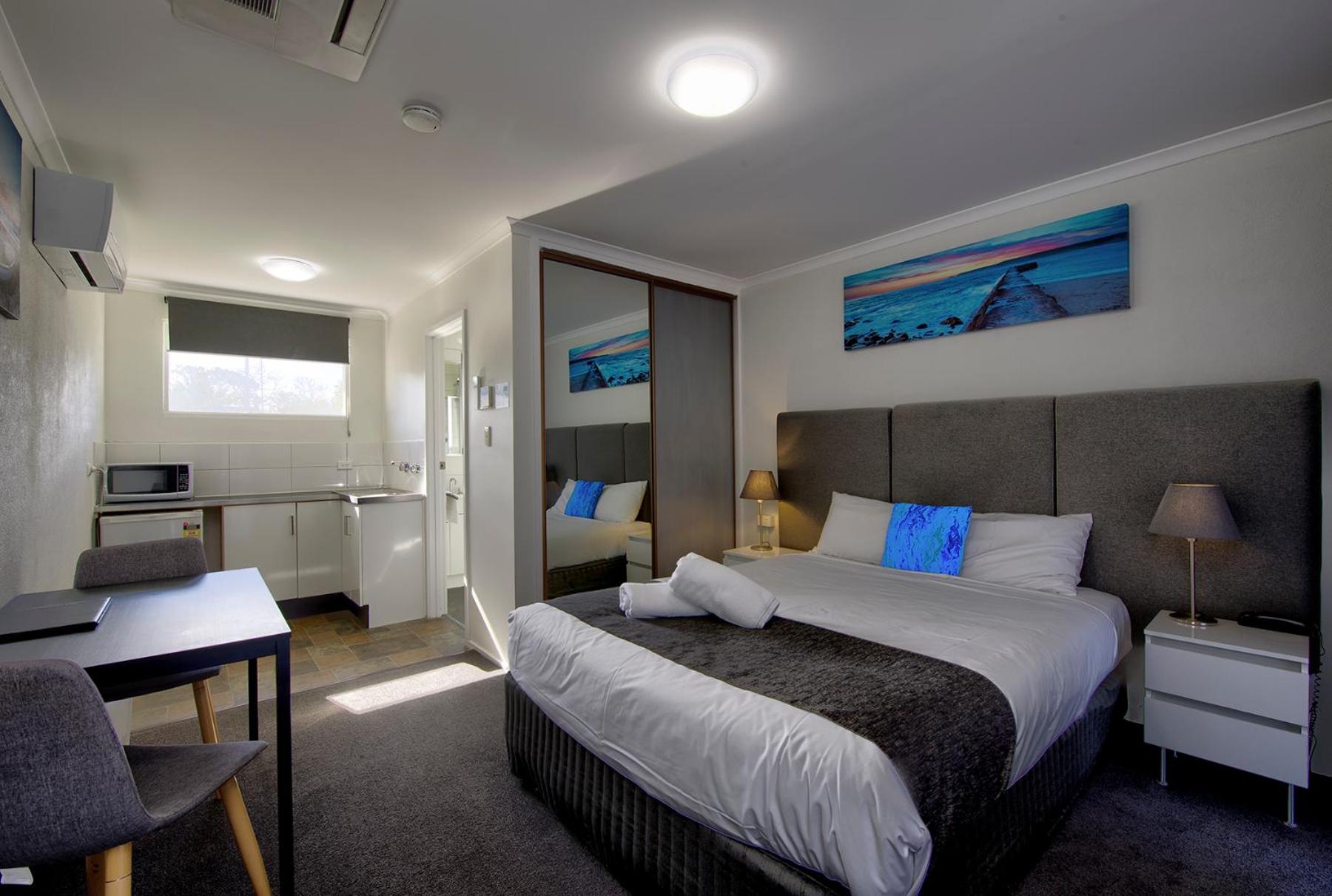 Frankston Motel