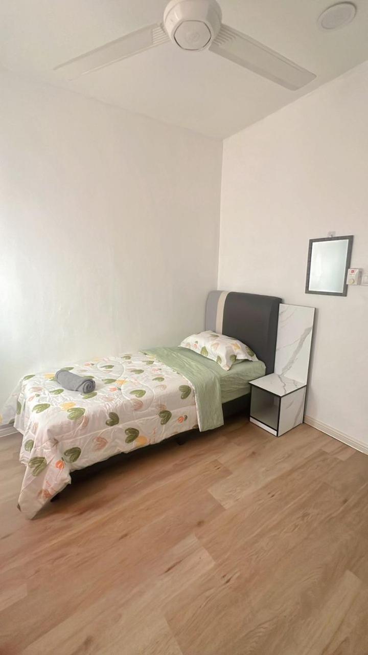 RIAZZ Islamic Homestay photo 6