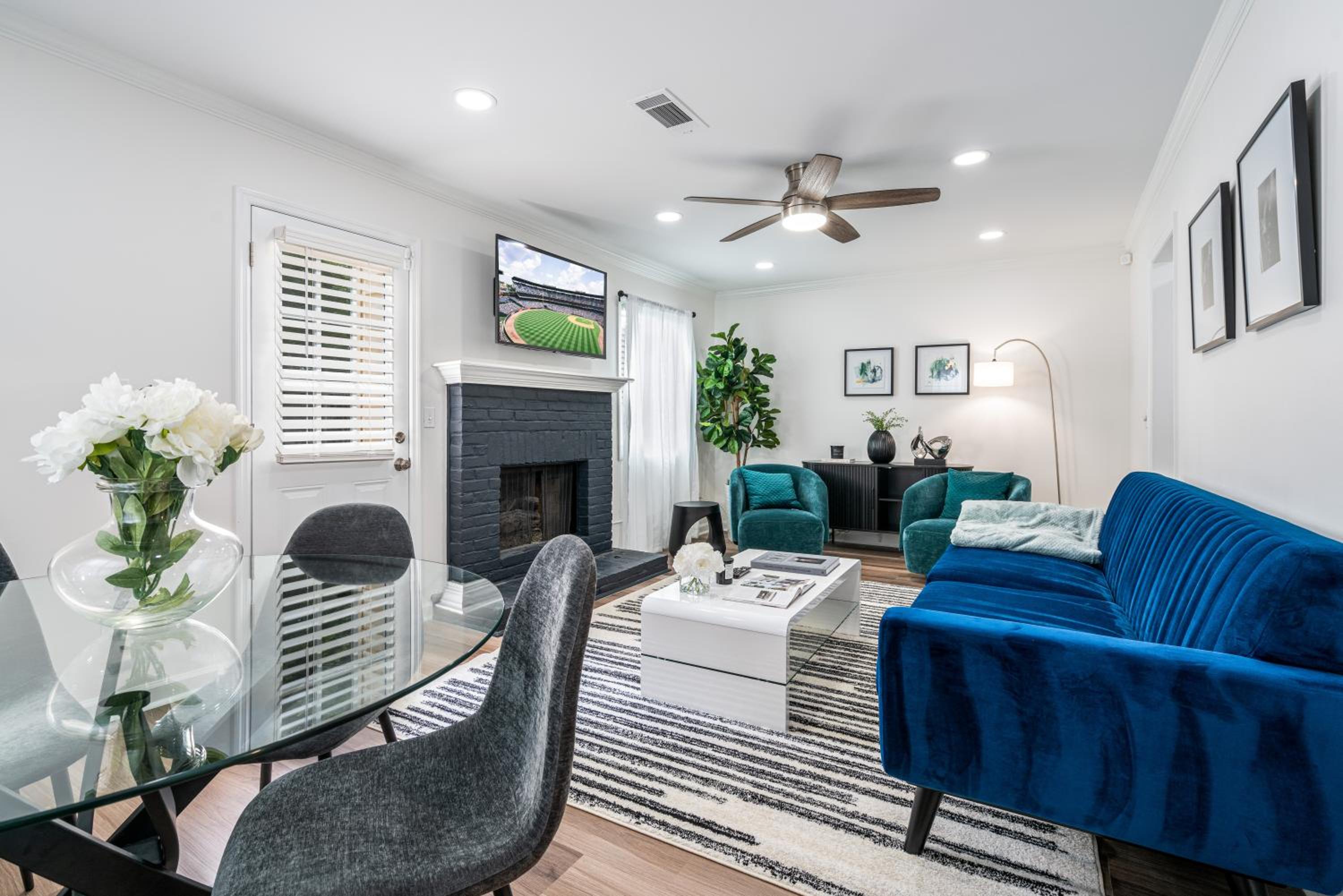 Luxe Home Near Braves Stadium - Property Image 11