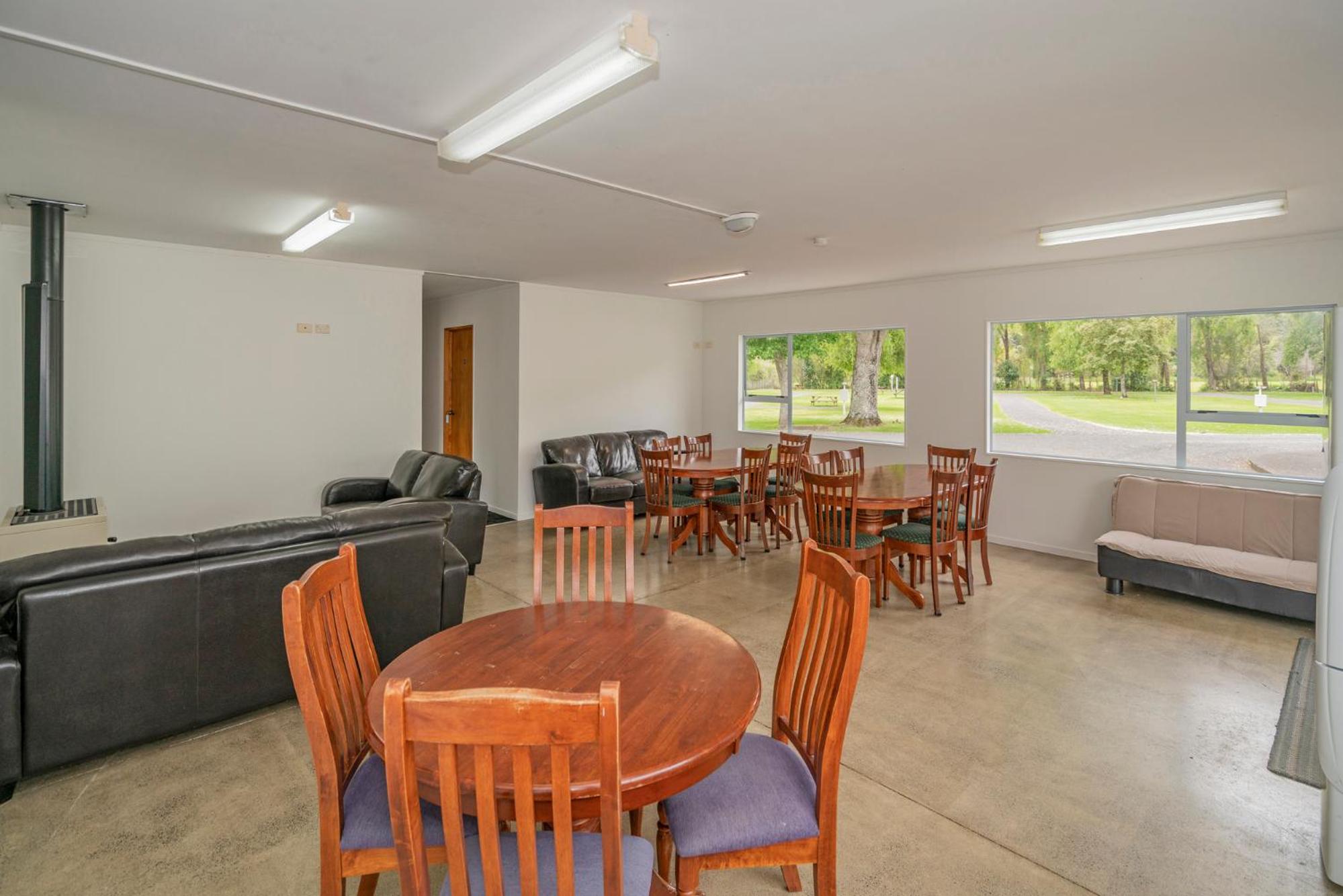 Coromandel Shelly Beach TOP 10 Holiday Park