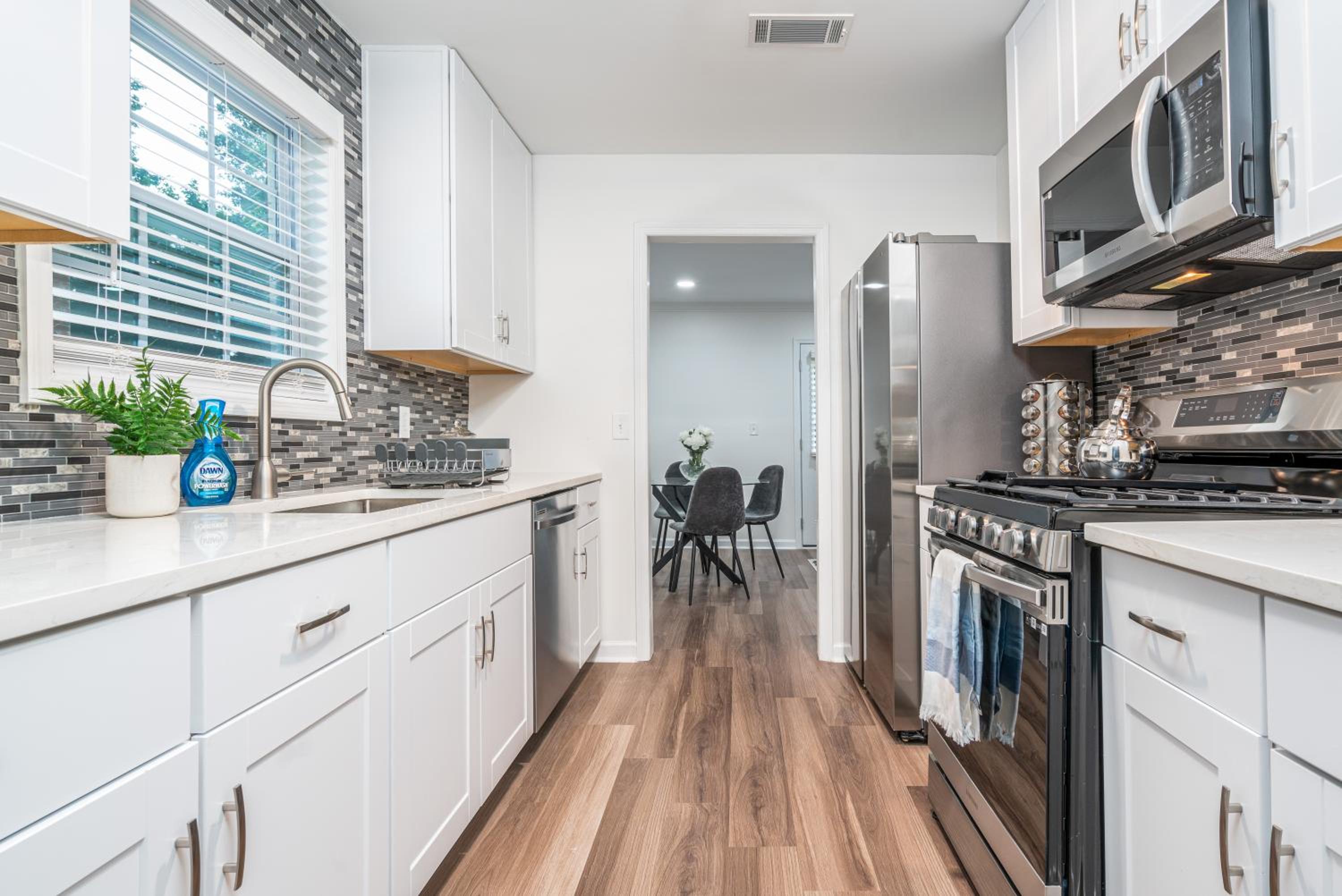 Luxe Home Near Braves Stadium - Property Image 14