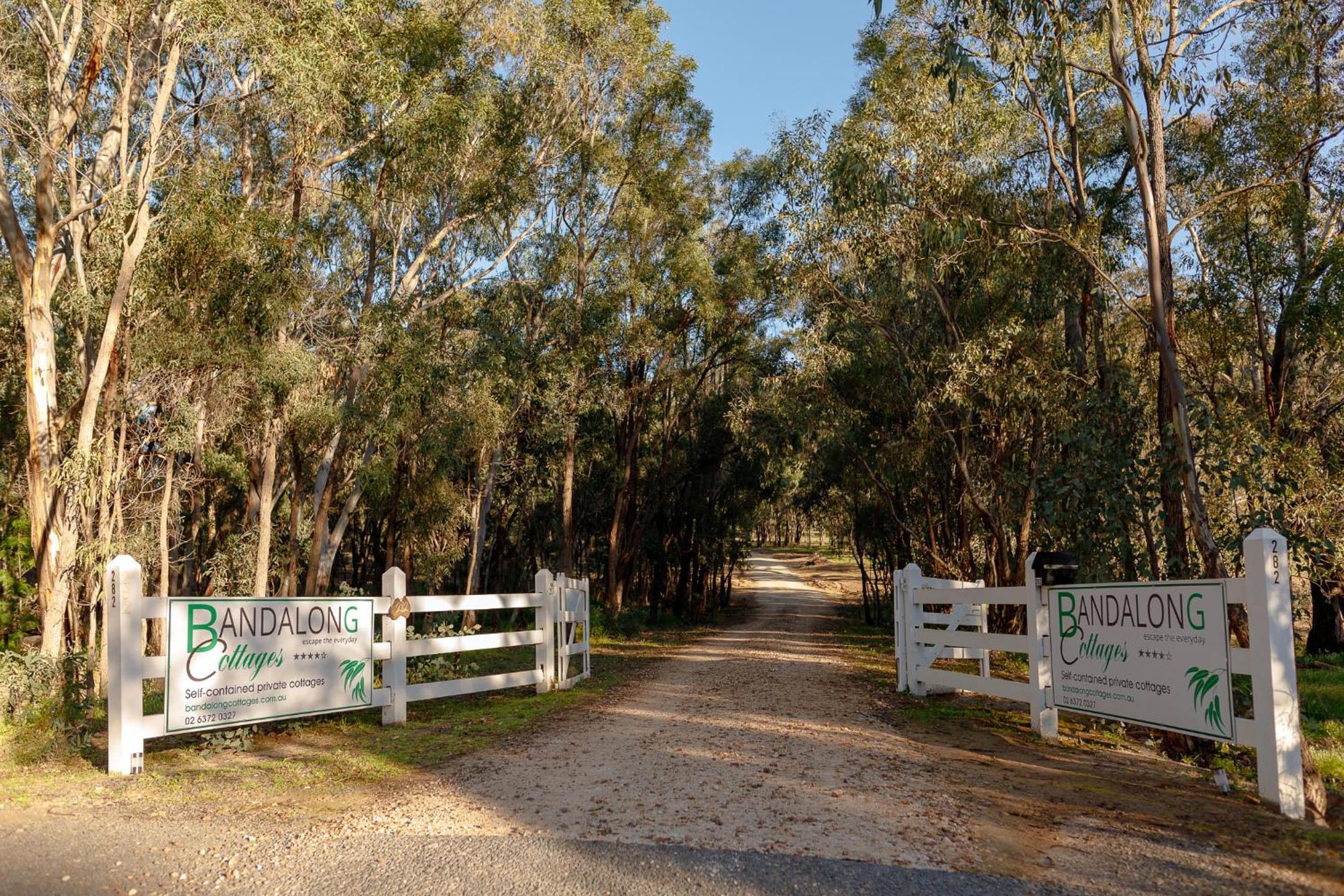 Bandalong Cottages