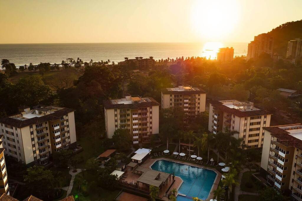 Condo en Jacó
