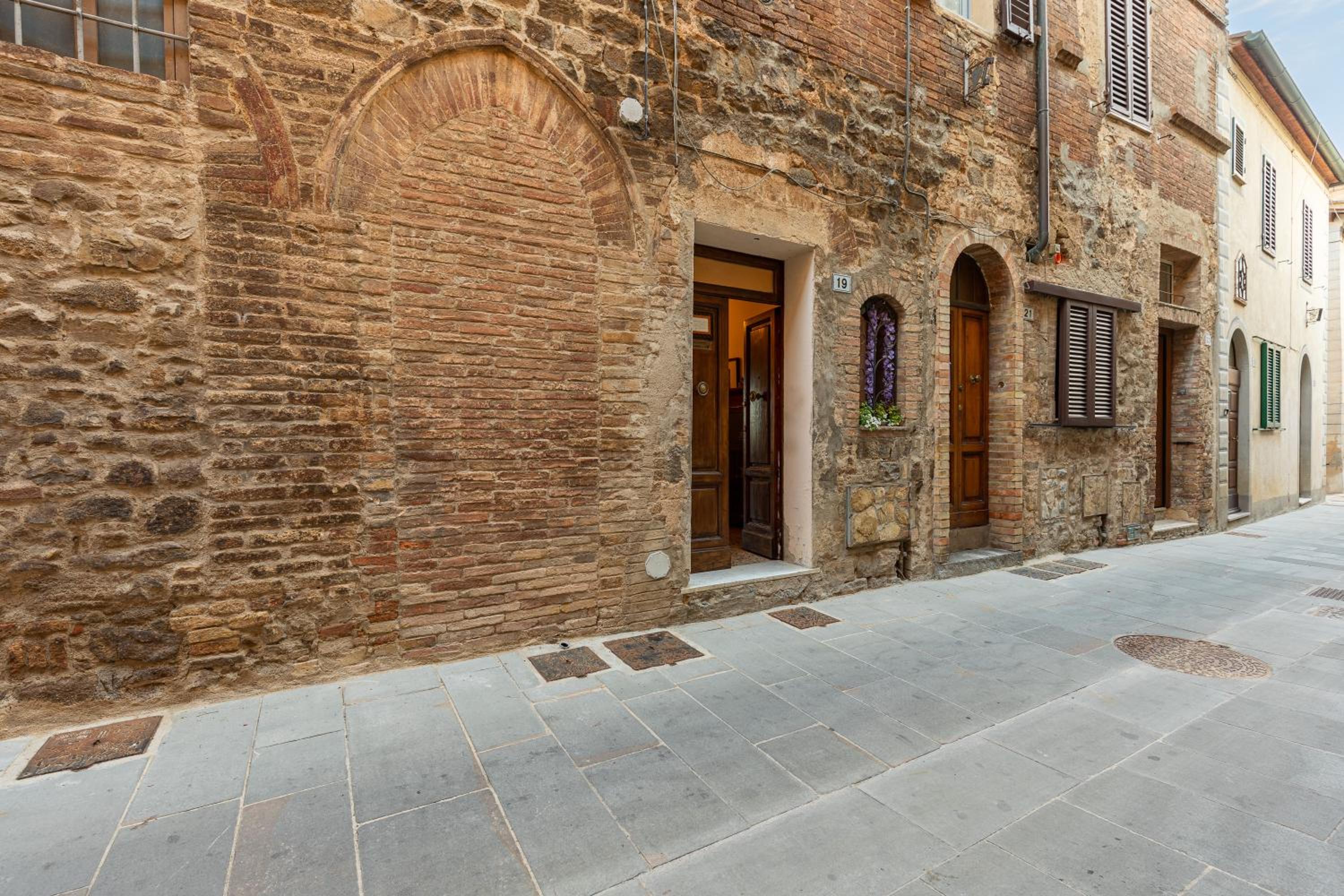 Hotel Casa Maria - Image 1