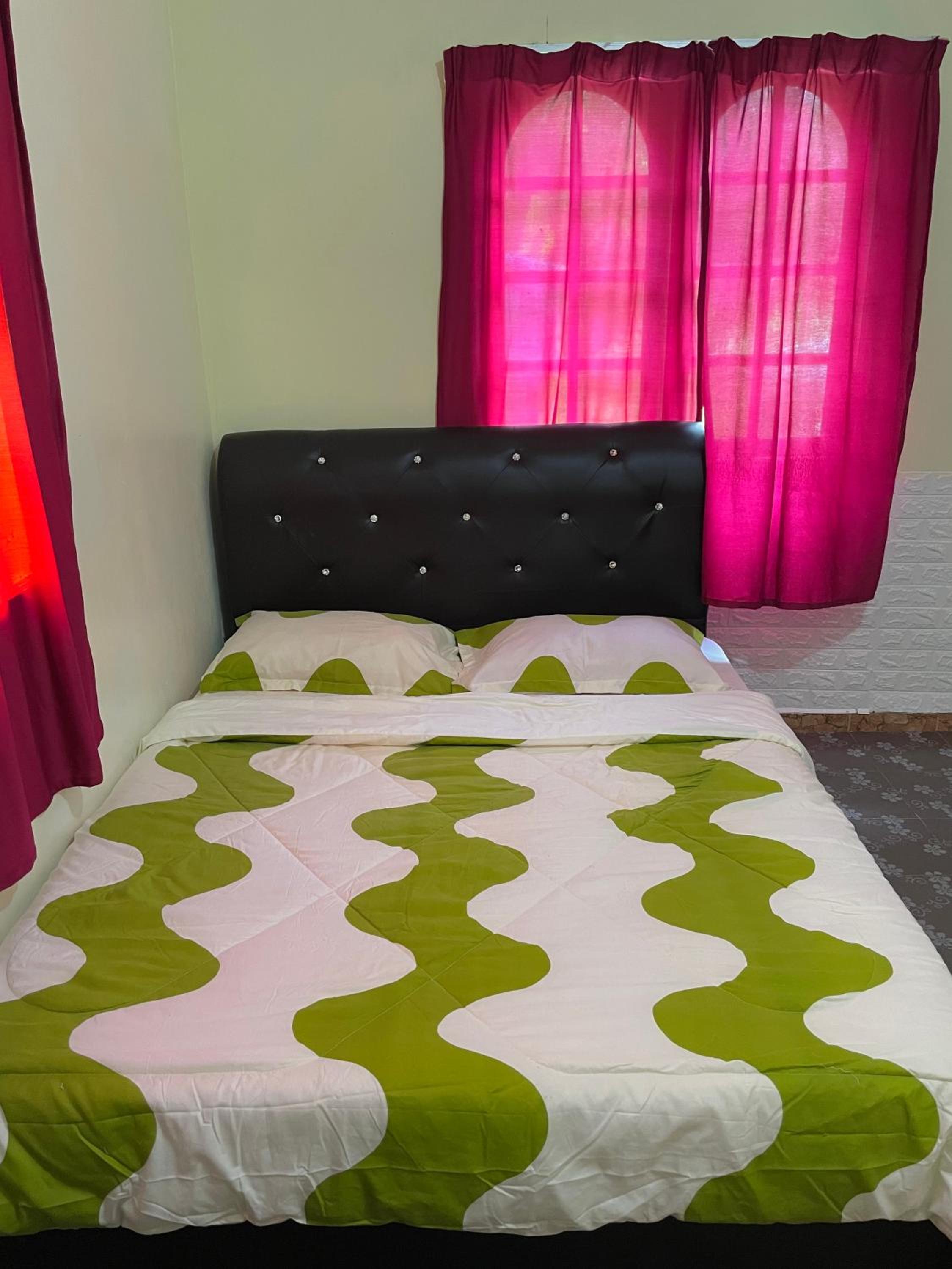 yellow homestay