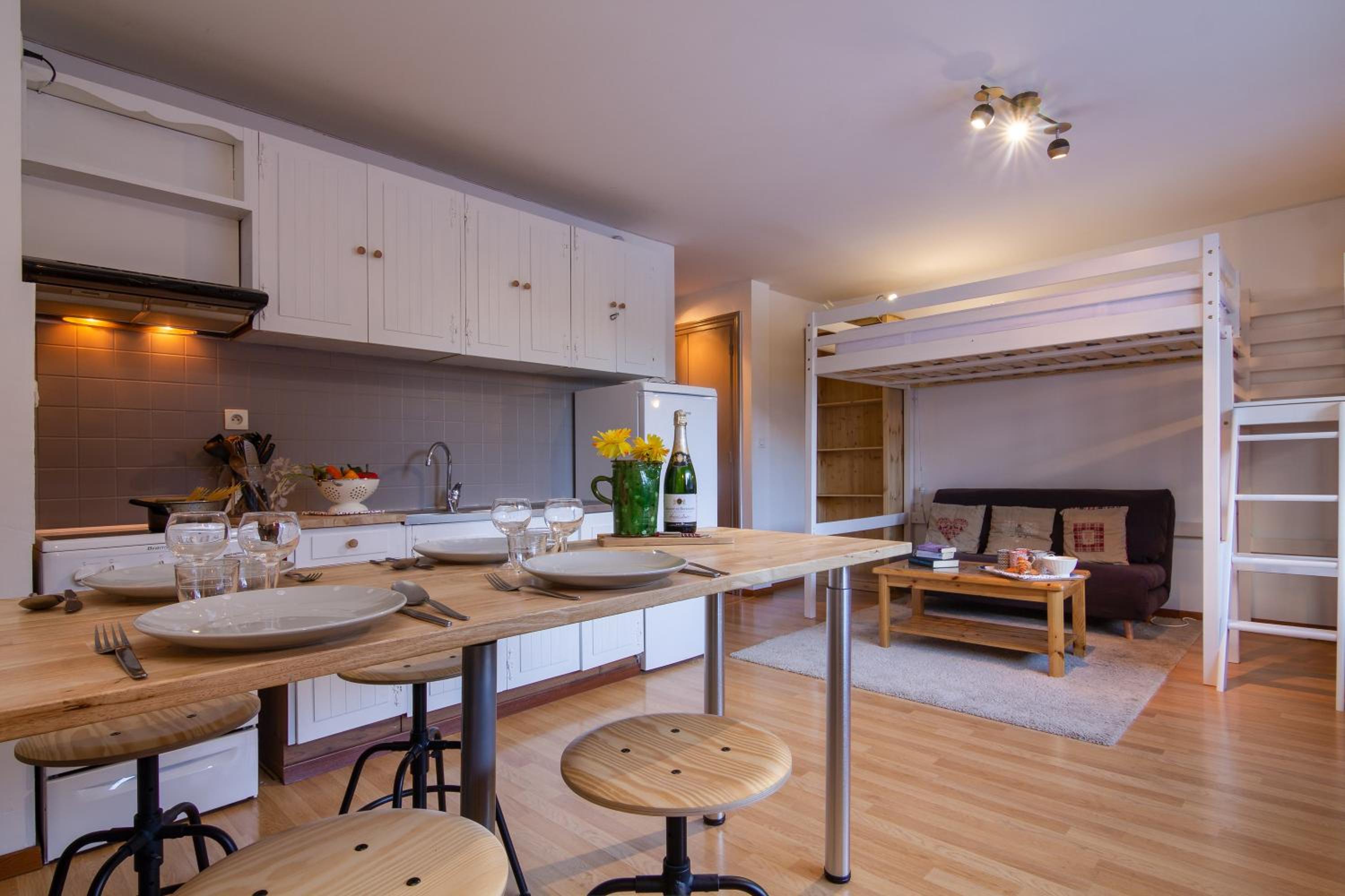 Apt. La Larze 58 - Happy Rentals view 3