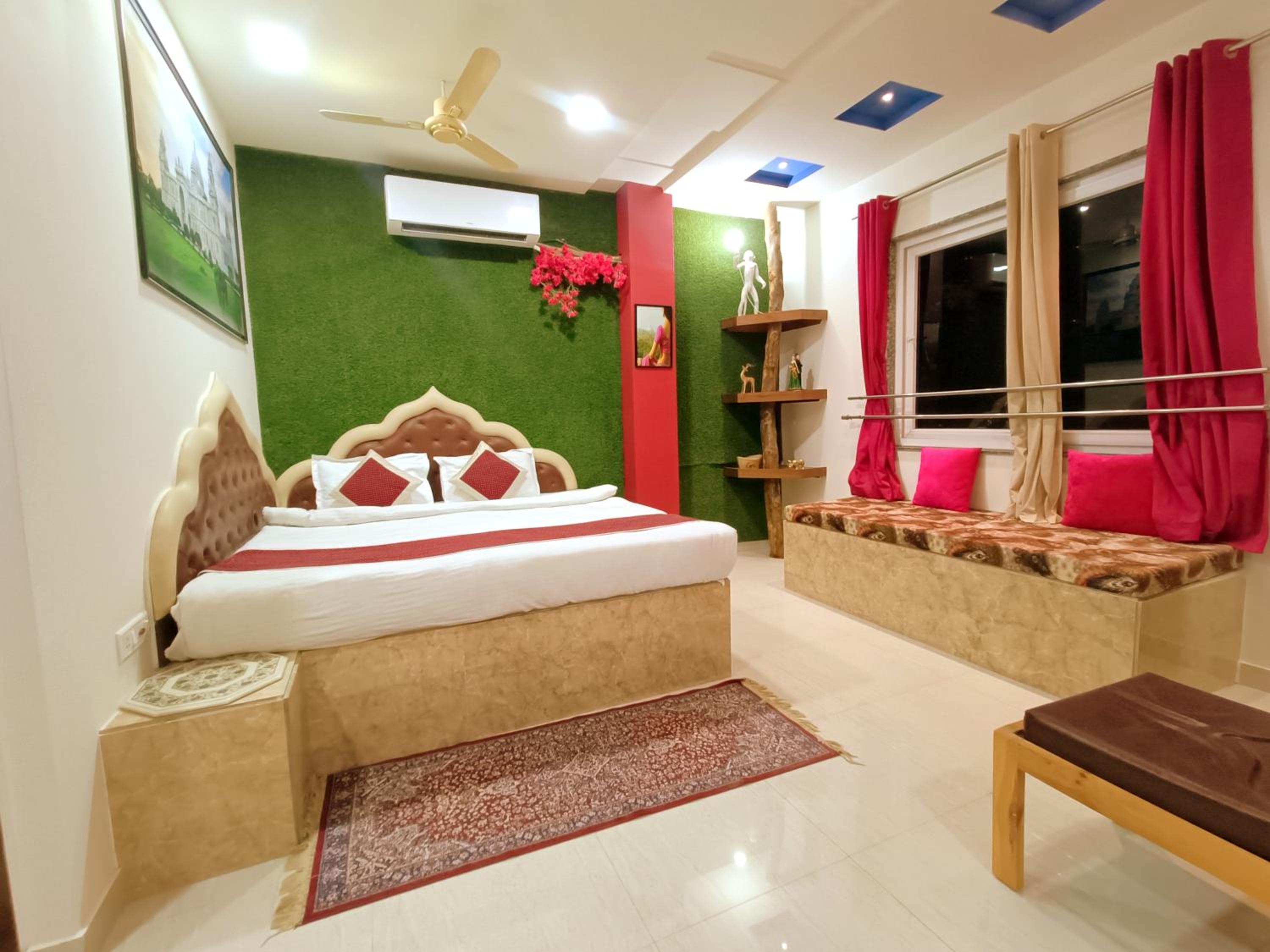 Photo 64 sur 115 de The Hideout Agra Garden Homestay - Near Taj Mahal