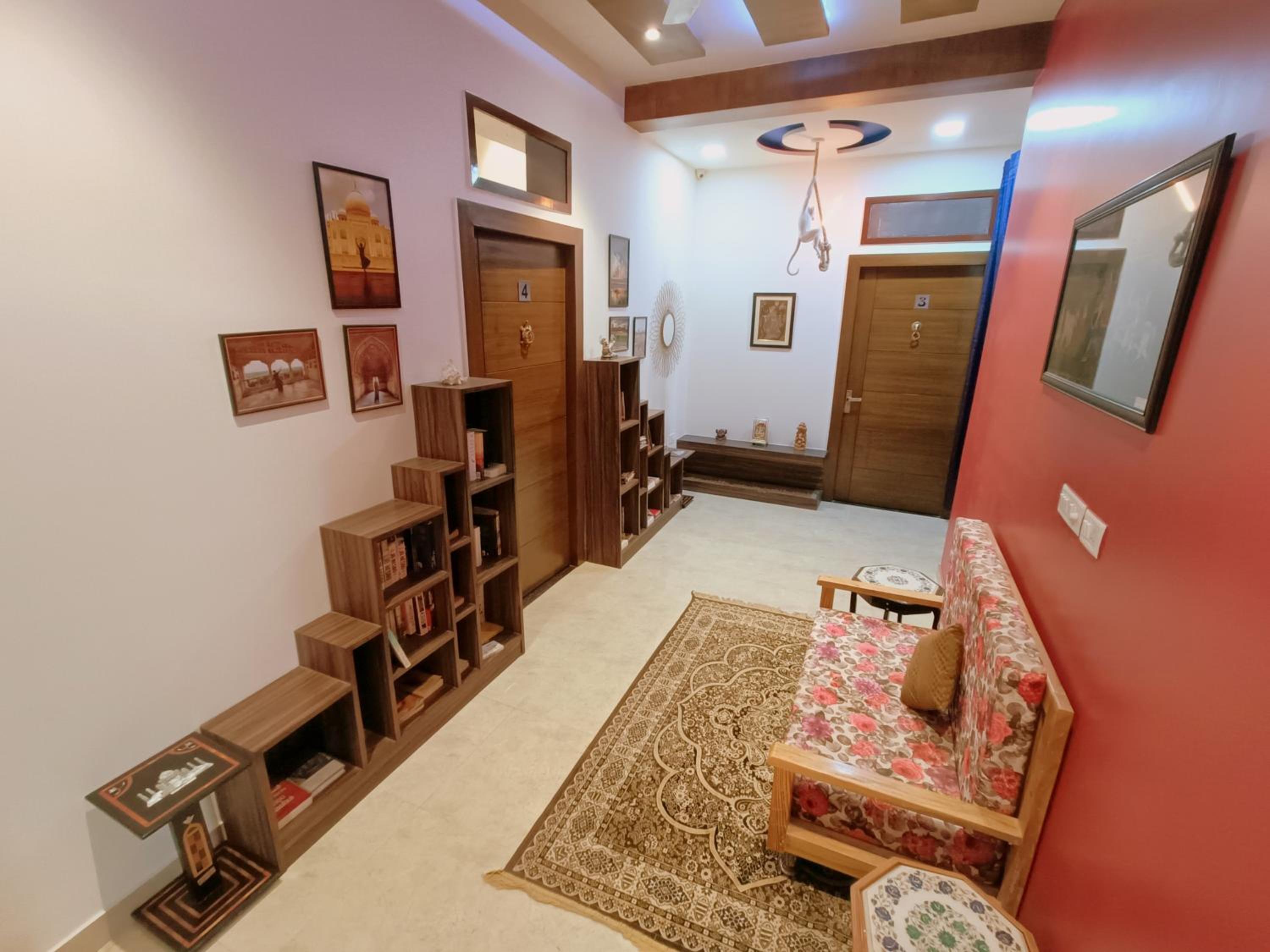 Photo 79 sur 115 de The Hideout Agra Garden Homestay - Near Taj Mahal