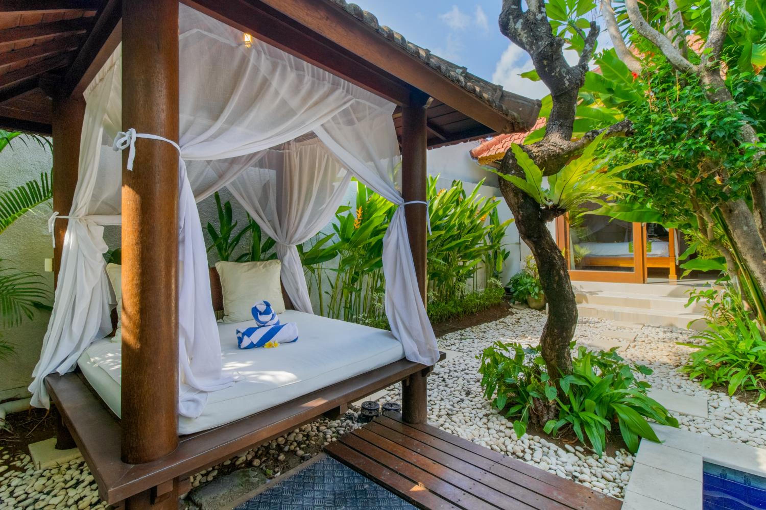 Villa Istana 1 - Heart of Seminyak, 2Br, Sleeps 4 view 4