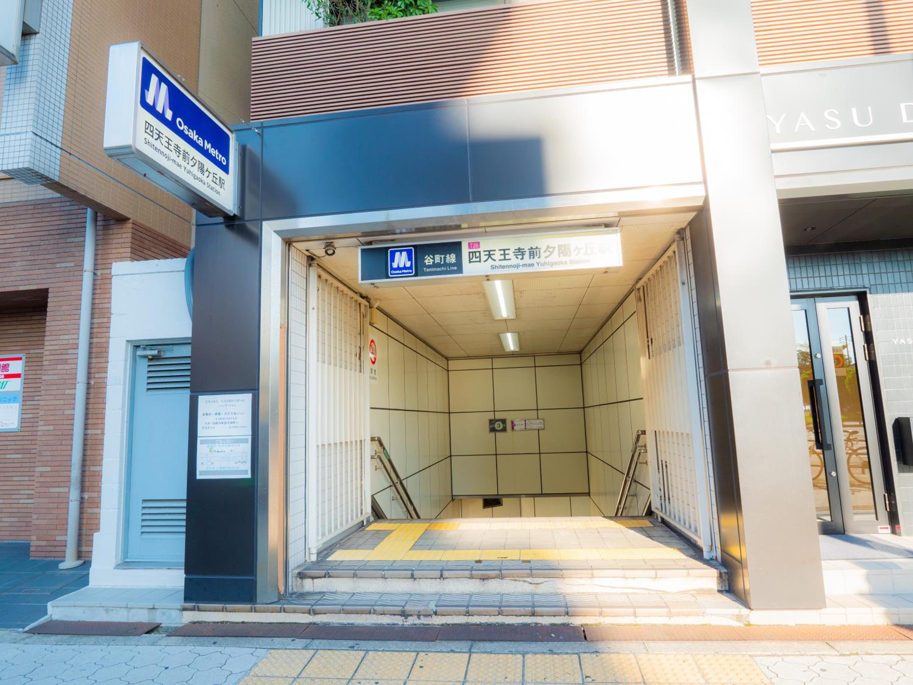 J SUITE East Namba