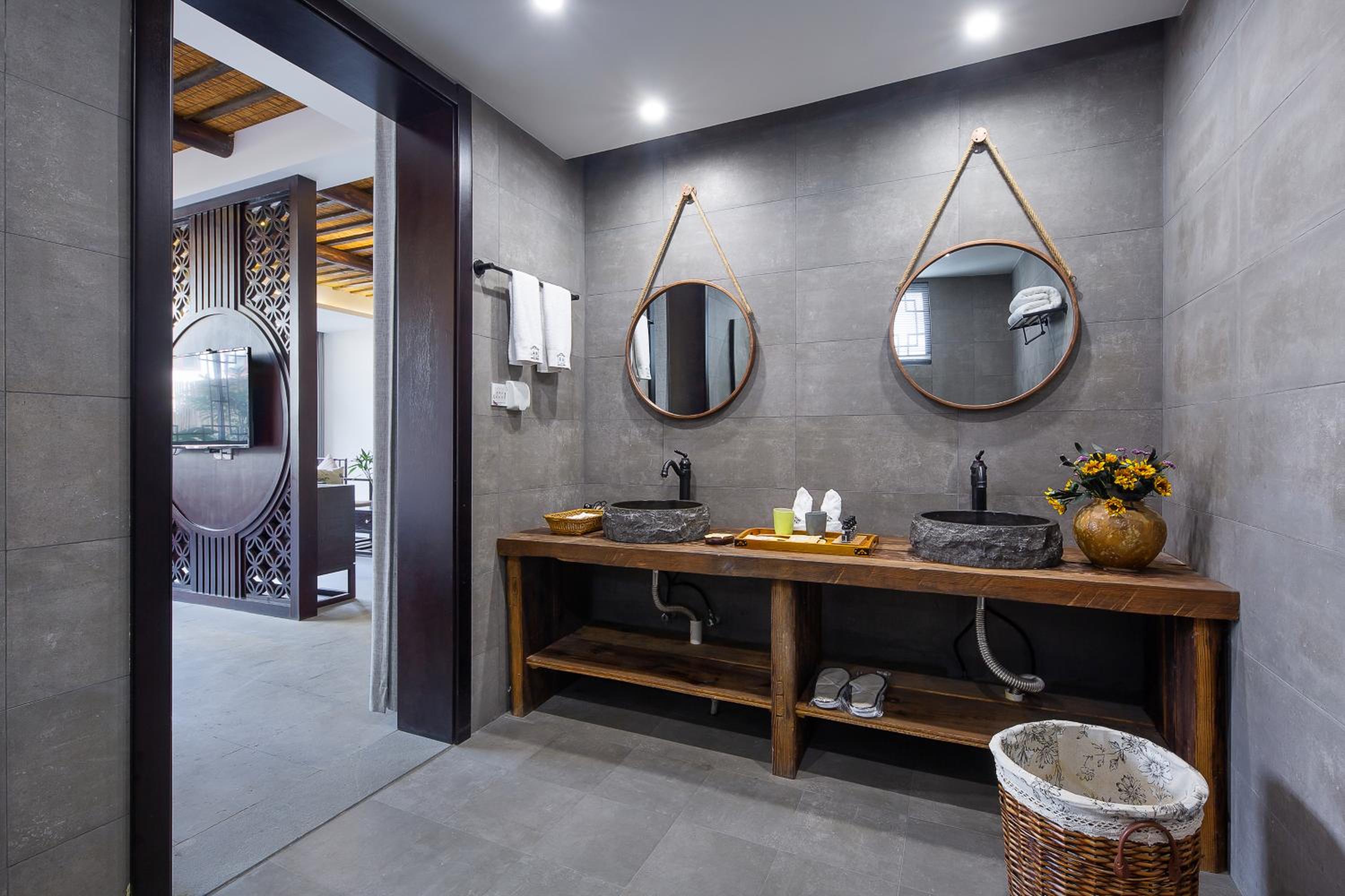 Tingjian Musu Private Soup Design Homestay - South Gate of Wuzhen Xizha Scenic Area