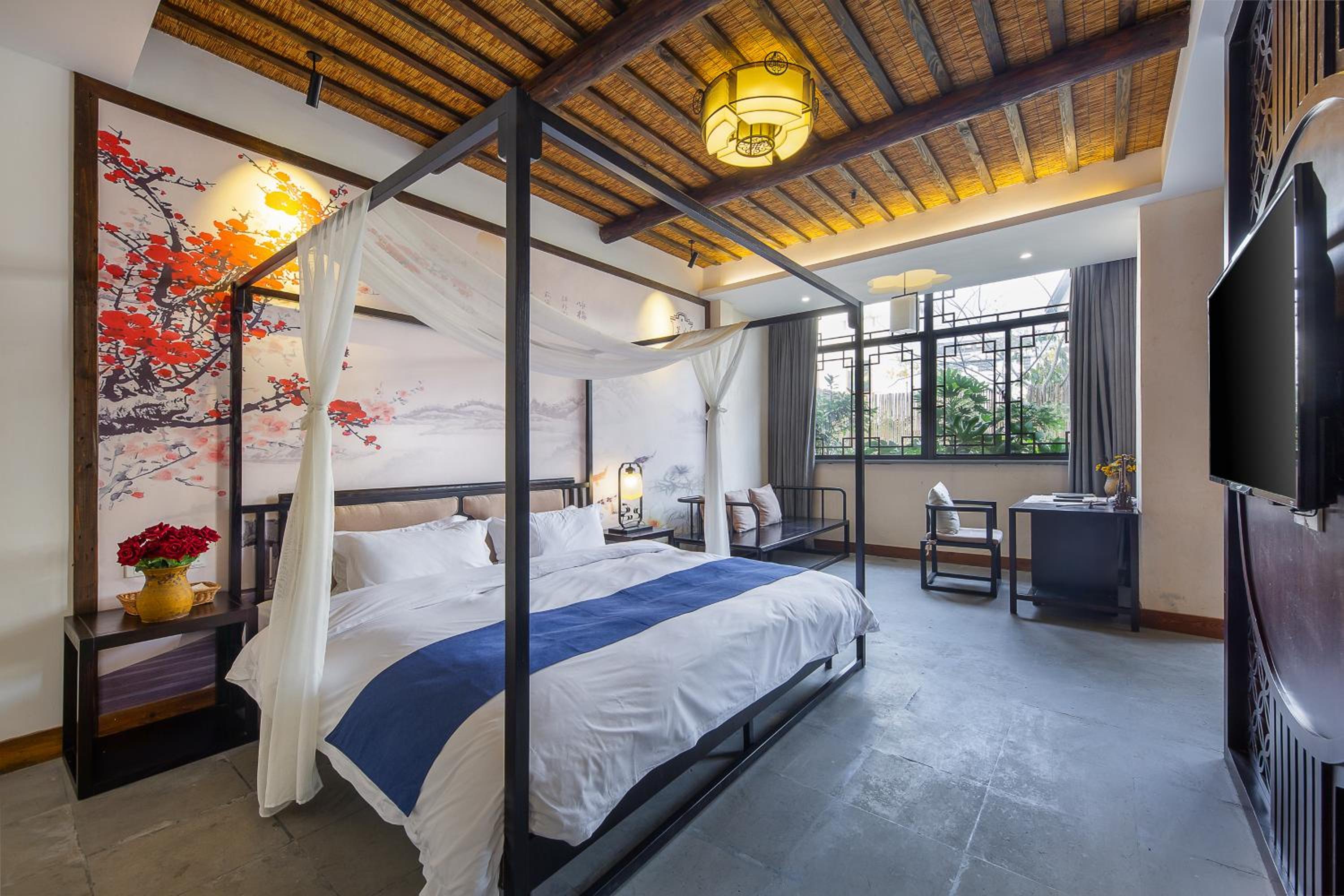 Tingjian Musu Private Soup Design Homestay - South Gate of Wuzhen Xizha Scenic Area