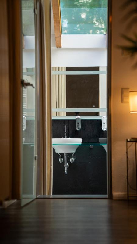 Boxi Jungle House - unique in Friedrichshain - 3BR