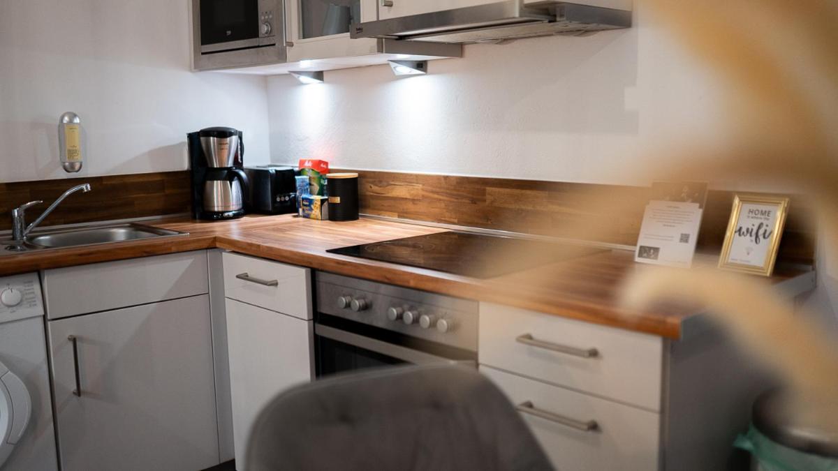 Boxi Jungle House - unique in Friedrichshain - 3BR