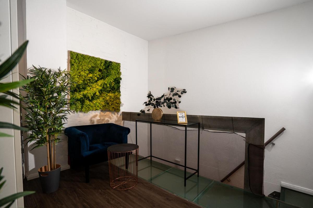 Boxi Jungle House - unique in Friedrichshain - 3BR