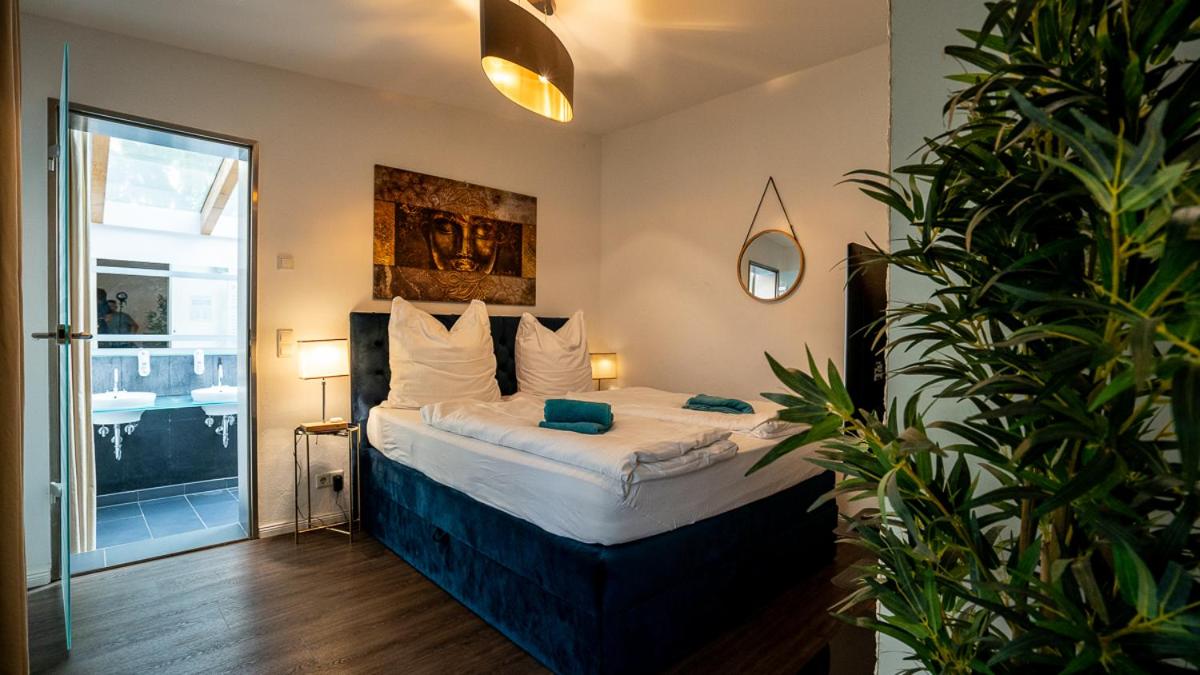 Boxi Jungle House - unique in Friedrichshain - 3BR