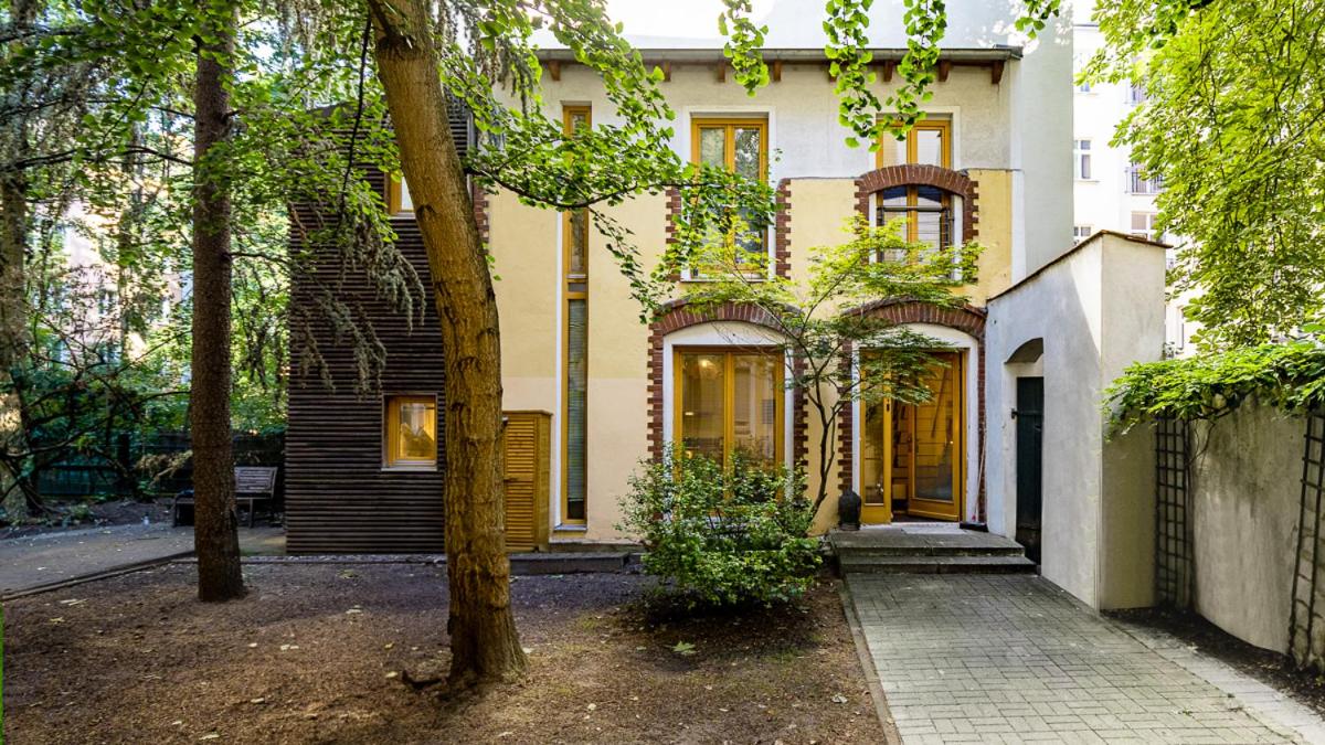 Boxi Jungle House - unique in Friedrichshain - 3BR