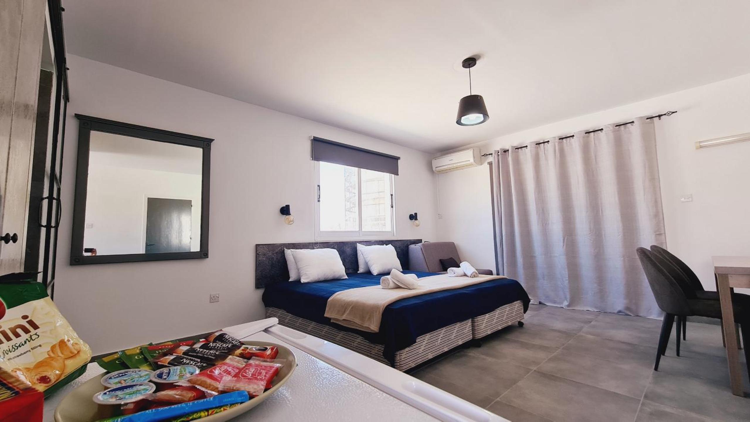 Nissi avenue 64 Studio 3 - Luxcyservices