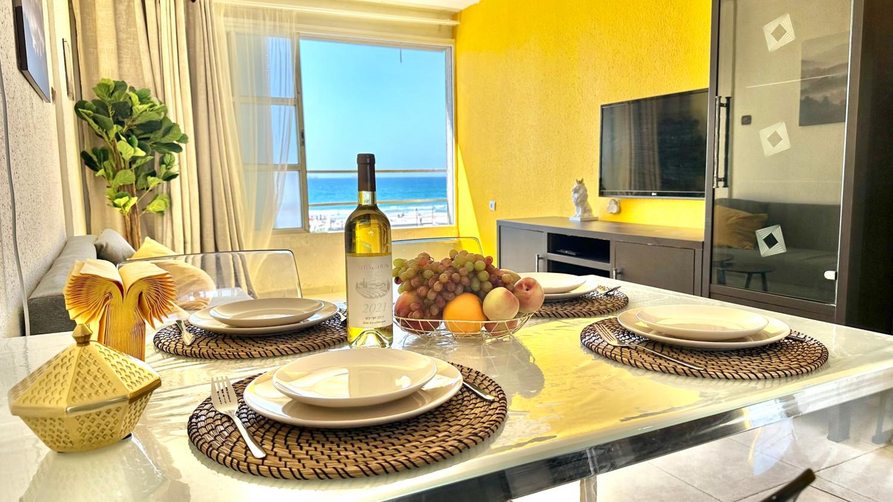 Golden beach apartments by the sea view 4