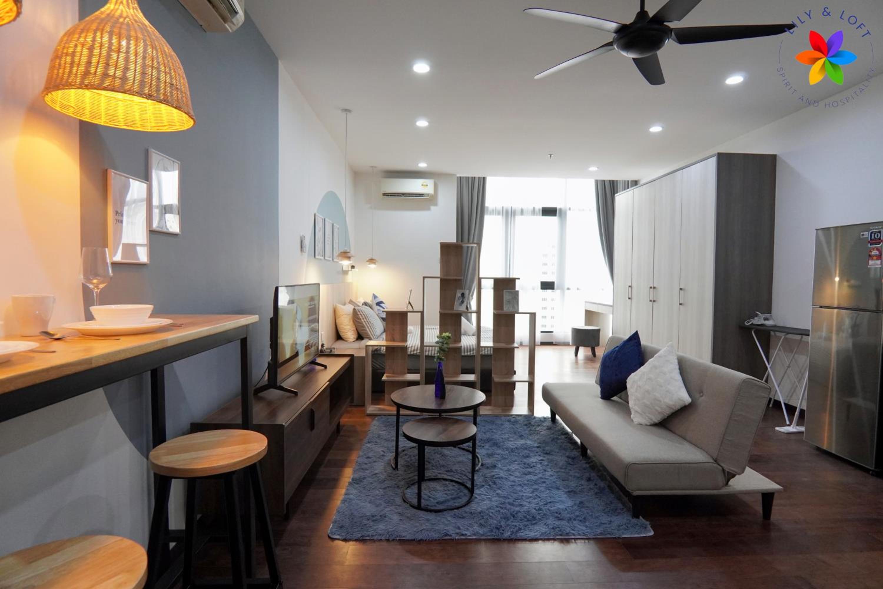 Lily and Loft - Queensville @ Kuala Lumpur - Netflix