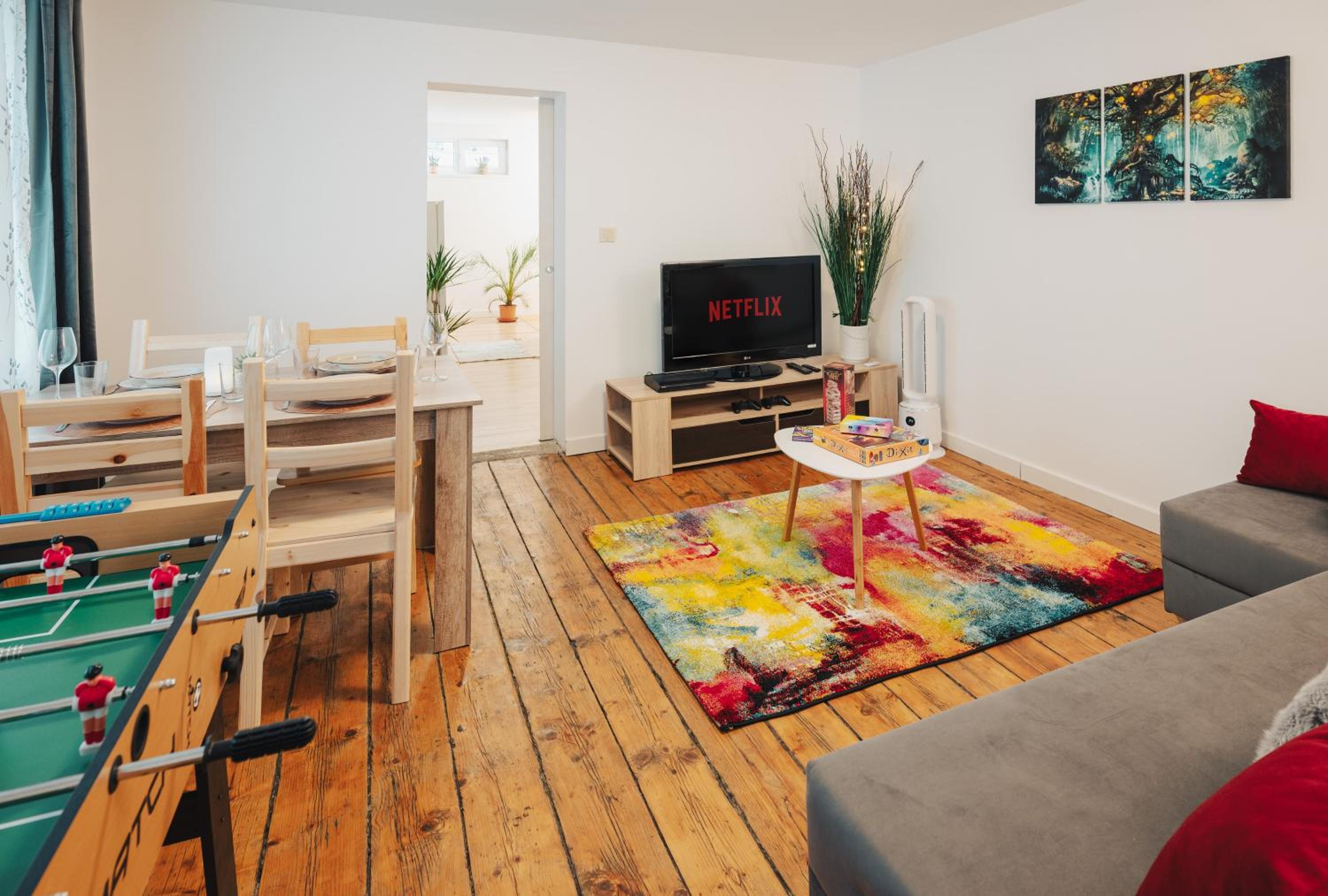 5 min to CityCenter - HOUSE & GARDEN - Netflix, Playstation & WiFi