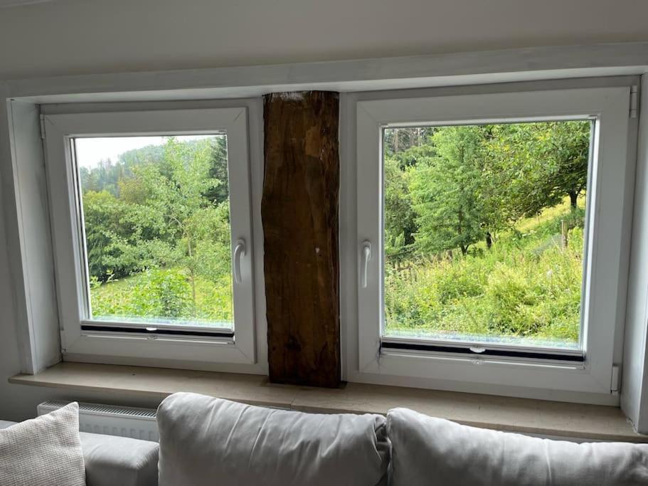 Altes Bauernhaus in der Natur
