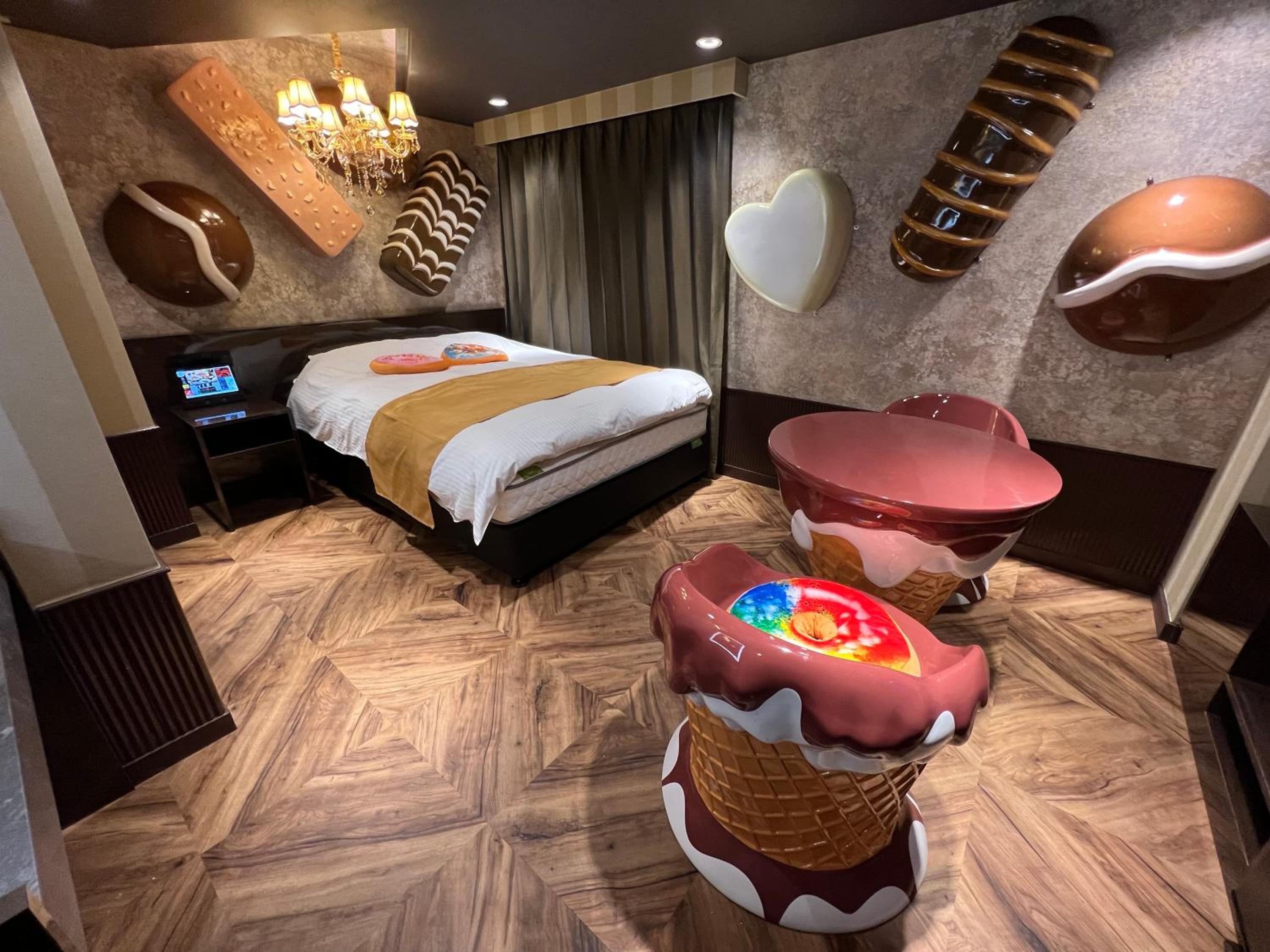 hotel room