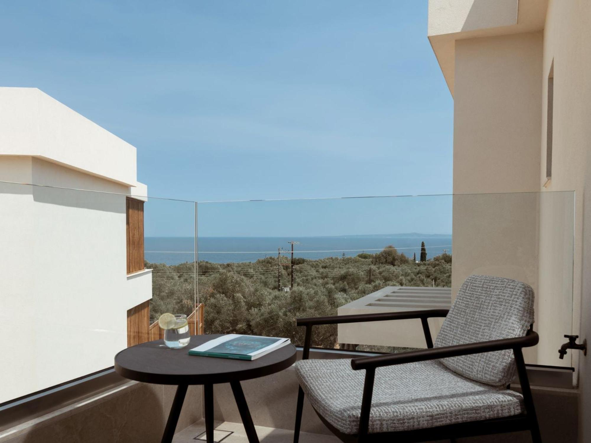 Gioarde Luxury Villa with Private Pool & Sea Views, by ZanteWize