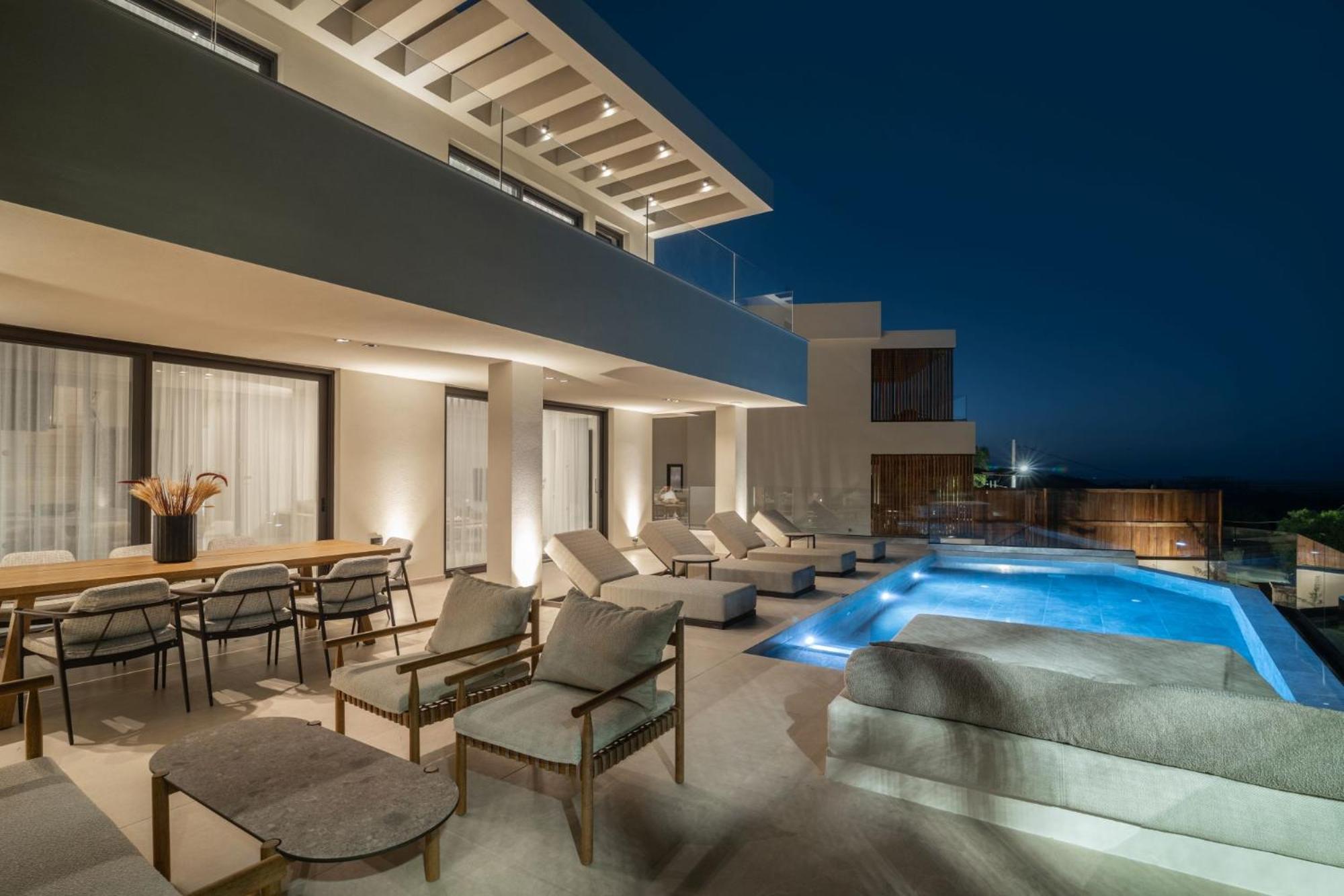Gioarde Luxury Villa with Private Pool & Sea Views, by ZanteWize