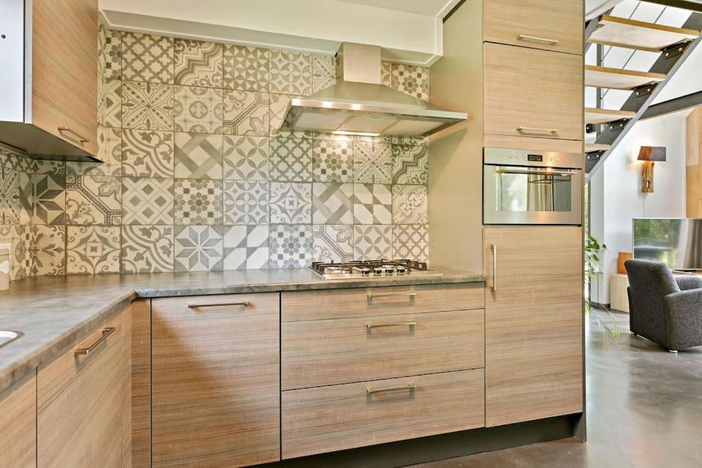 Luxe, sfeervol en vrijstaand boshuis Chalet LaMast view 5