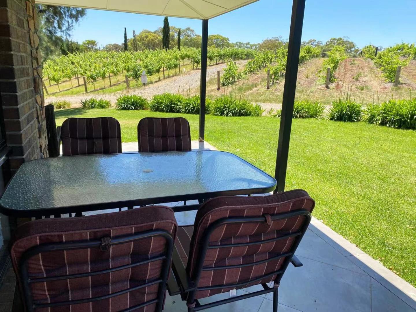 Petit Verdot Cottage - A Vineyard Retreat in Barossa Valley