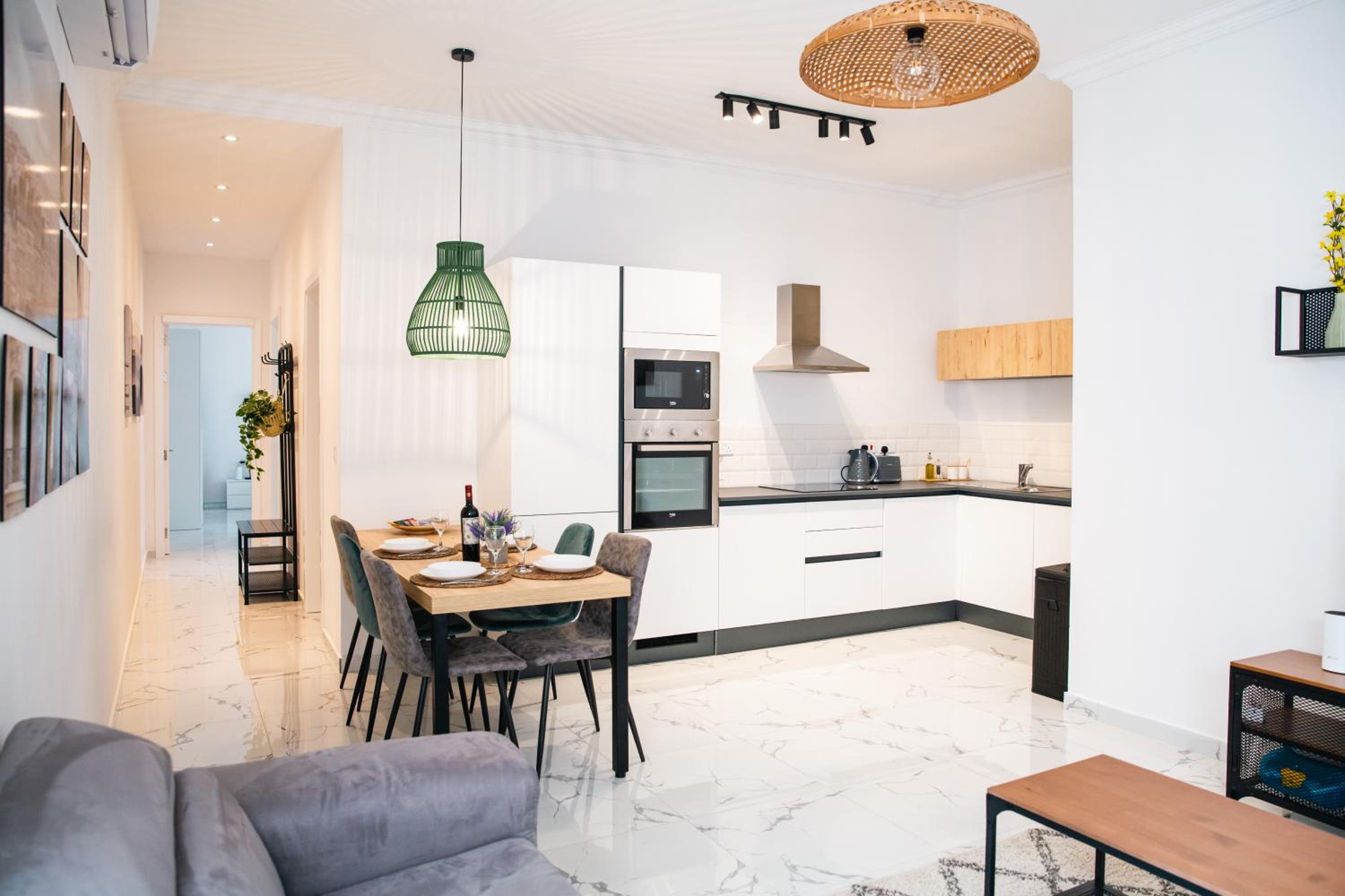 Sliema 2BR Backyard Flat by Arco Collection