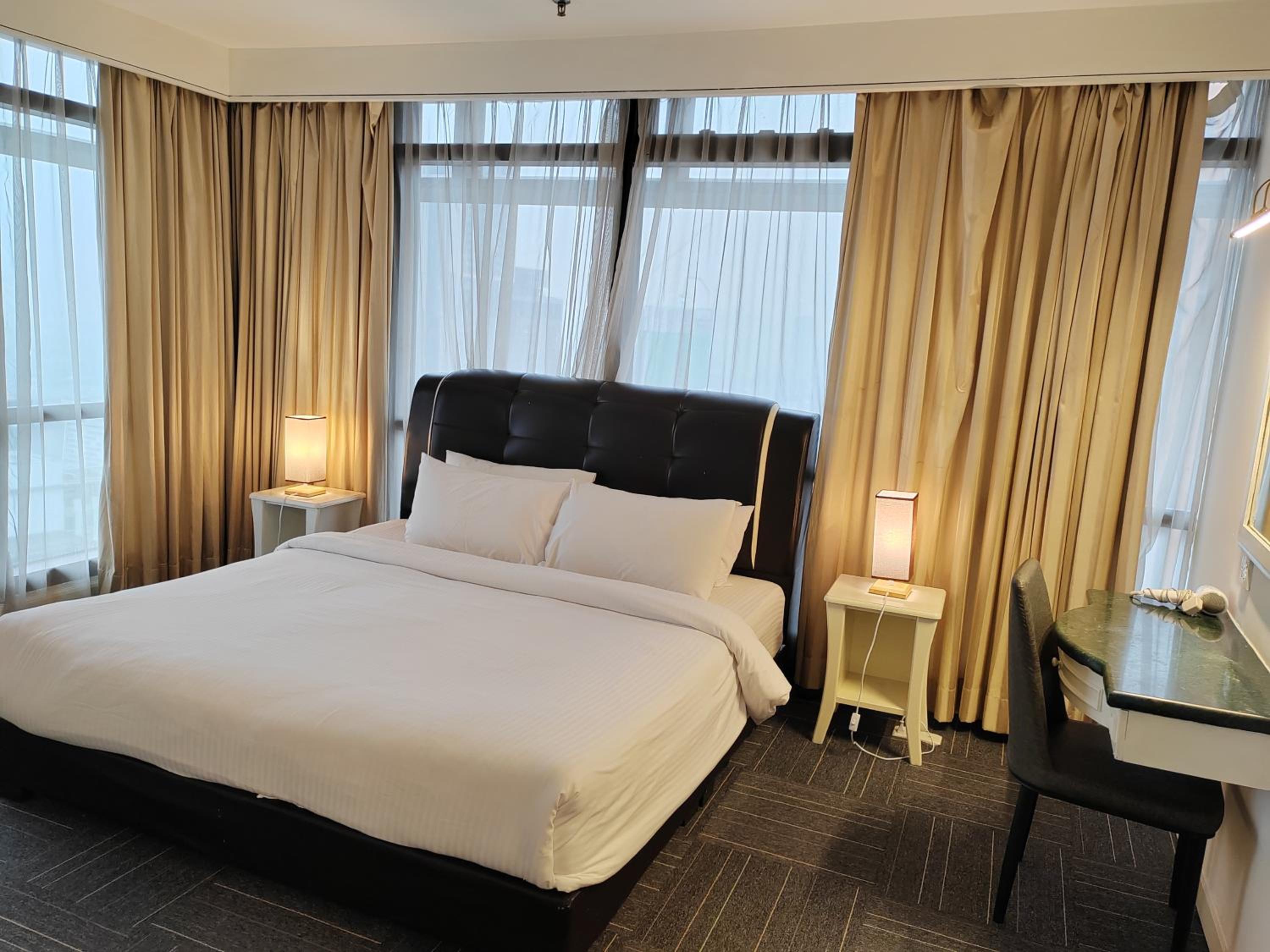 Kl Continew Suite At Times Square