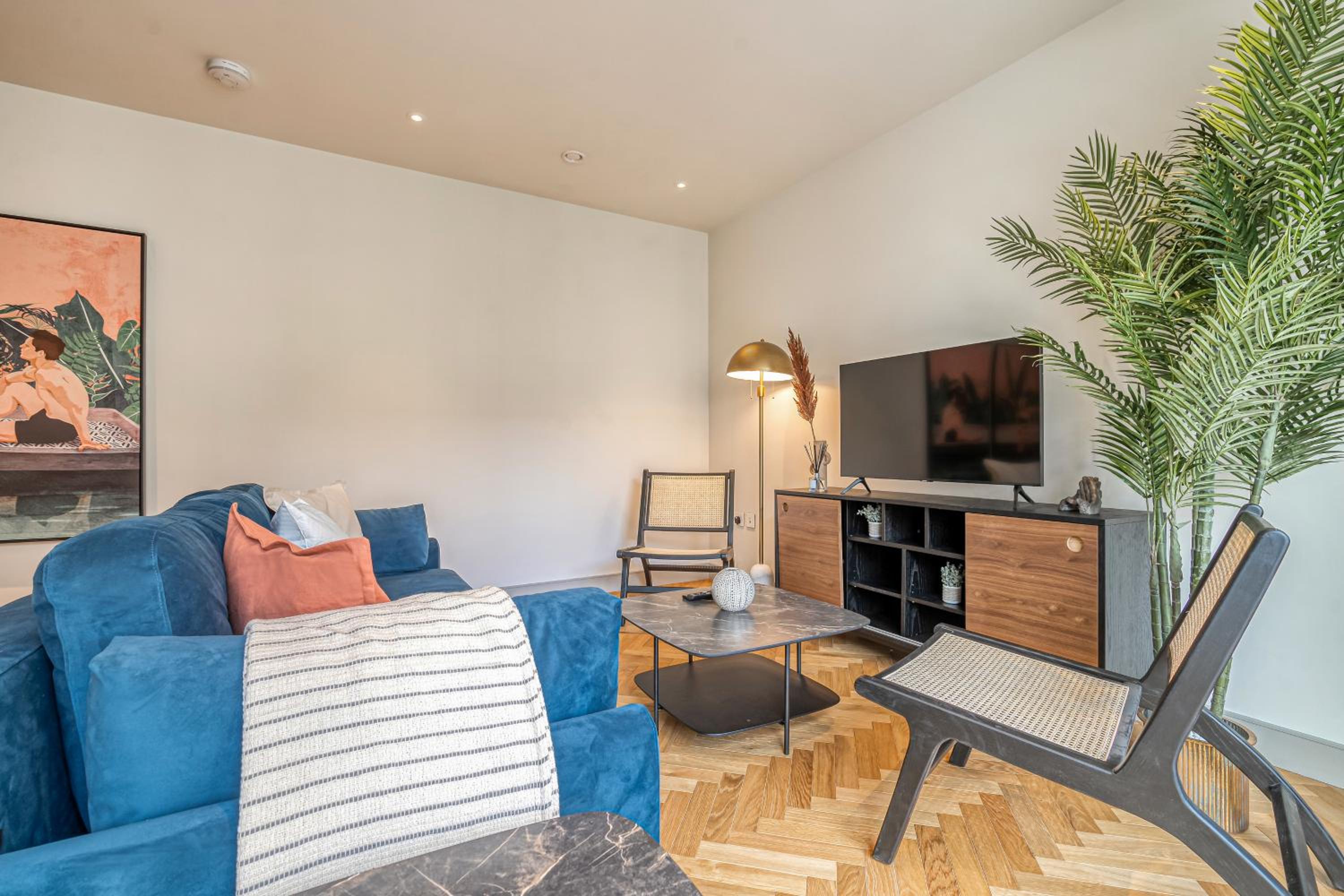 Luxury flats near Big Ben and London Eye