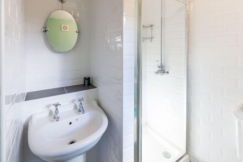 Small Seaview Villa - Norfolk Cottage Agency view 3