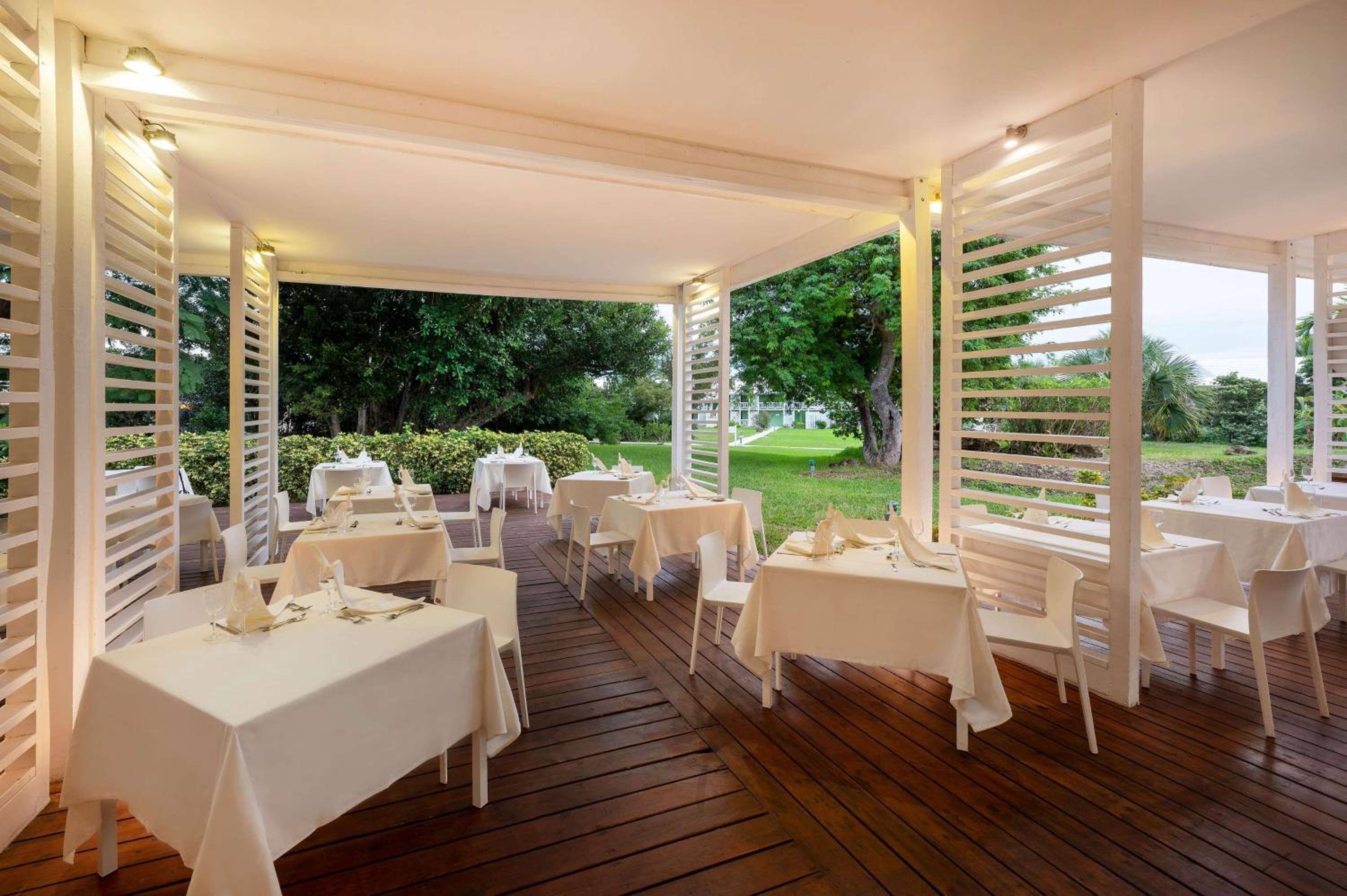 Grand Bahama Island - Freeport Vacations - Viva Fortuna Beach by Wyndham, A Trademark All Inclusive - Property Image 5