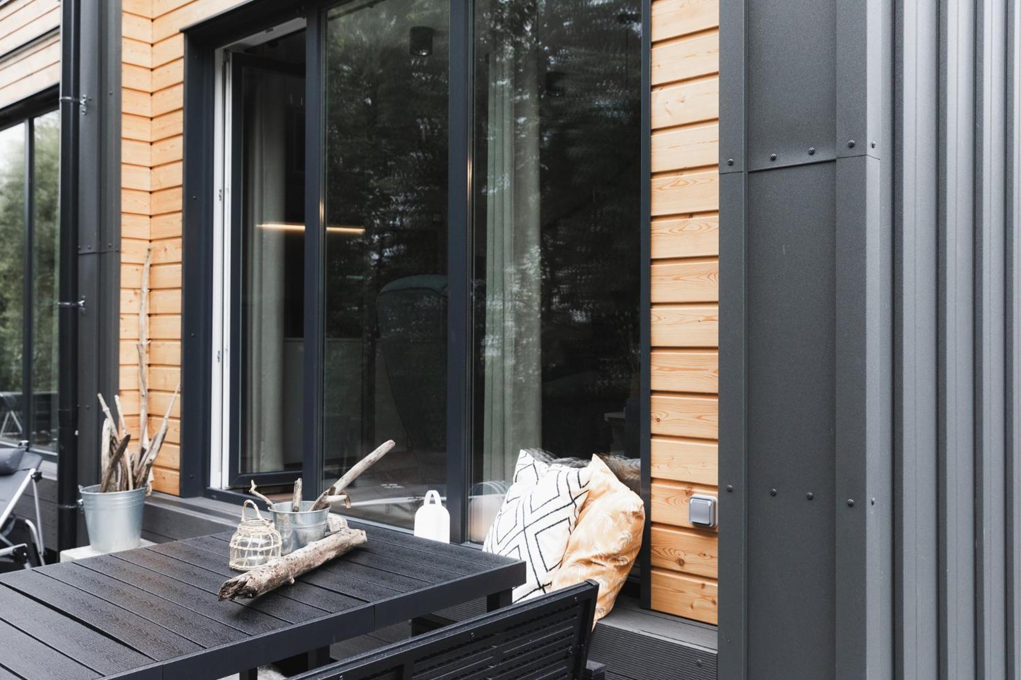 HŪSLE by UNIQUE PLACES - Stylische Tiny Houses in Vorarlberg